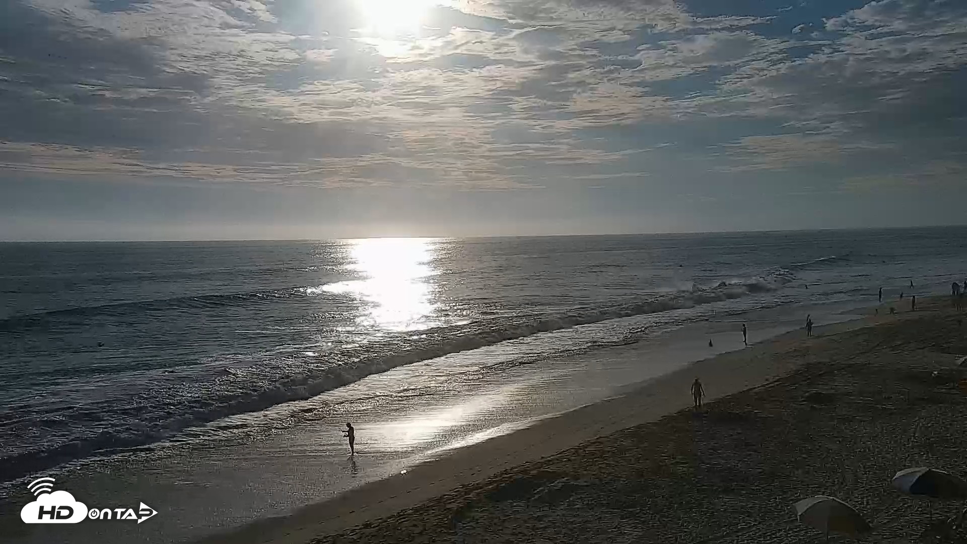 Snapshot of Carlsbad Beach Surf Live Webcam taken Jul 20, 2026, 6:42pm PDT