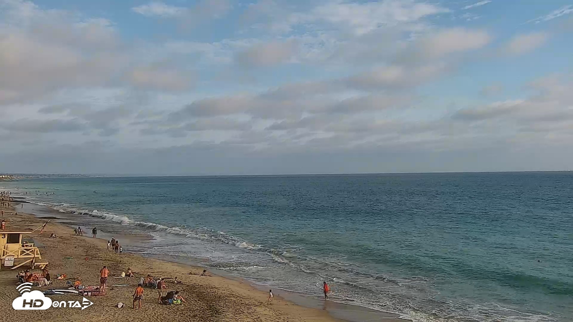 Snapshot of Carlsbad Beach Surf Live Webcam taken Aug 6, 2026, 6:22pm PDT