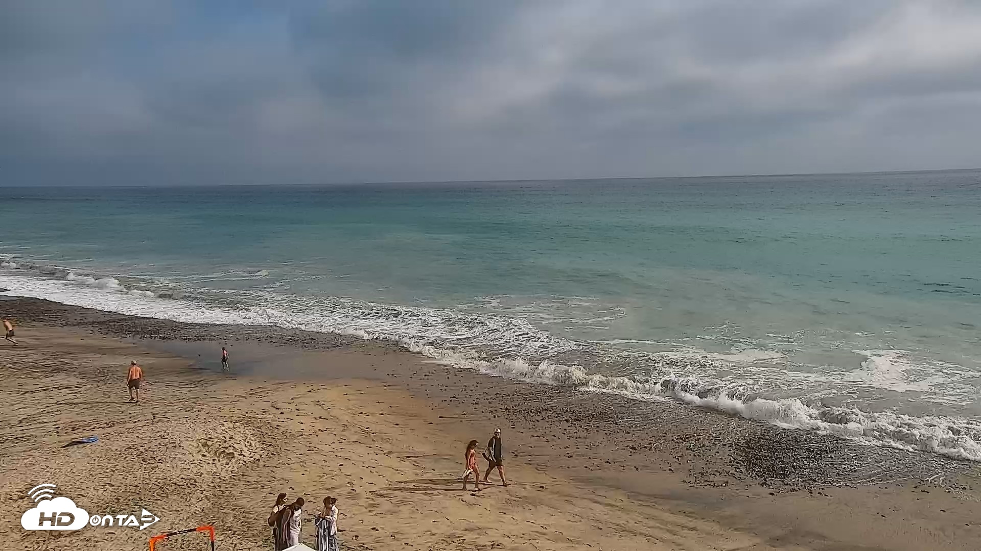 Snapshot of Carlsbad Beach Surf Live Webcam taken Jul 26, 2026, 5:41pm PDT
