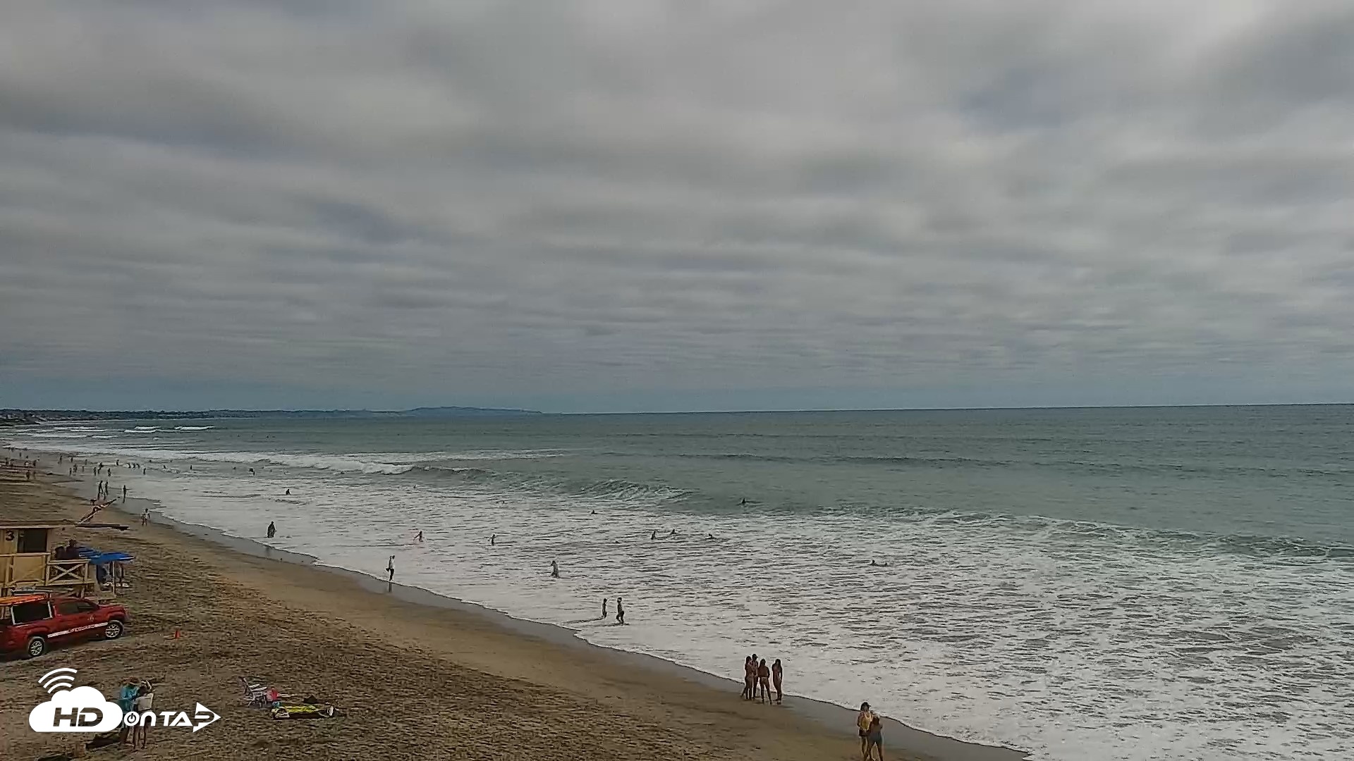 Snapshot of Carlsbad Beach Surf Live Webcam taken Aug 14, 2026, 4:22pm PDT