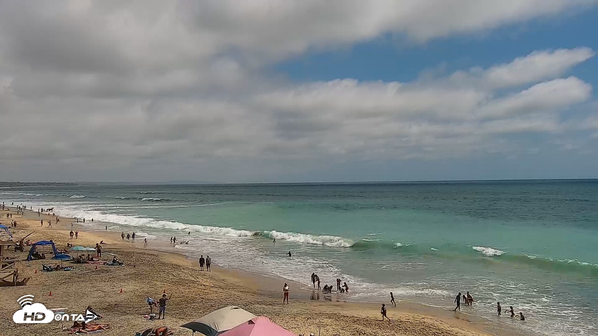 Snapshot of Carlsbad Beach Surf Live Webcam taken Jul 1, 2026, 3:13pm PDT