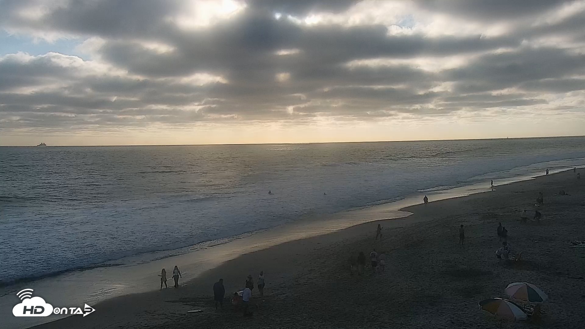 Snapshot of Carlsbad Beach Surf Live Webcam taken Jun 19, 2026, 6:51pm PDT