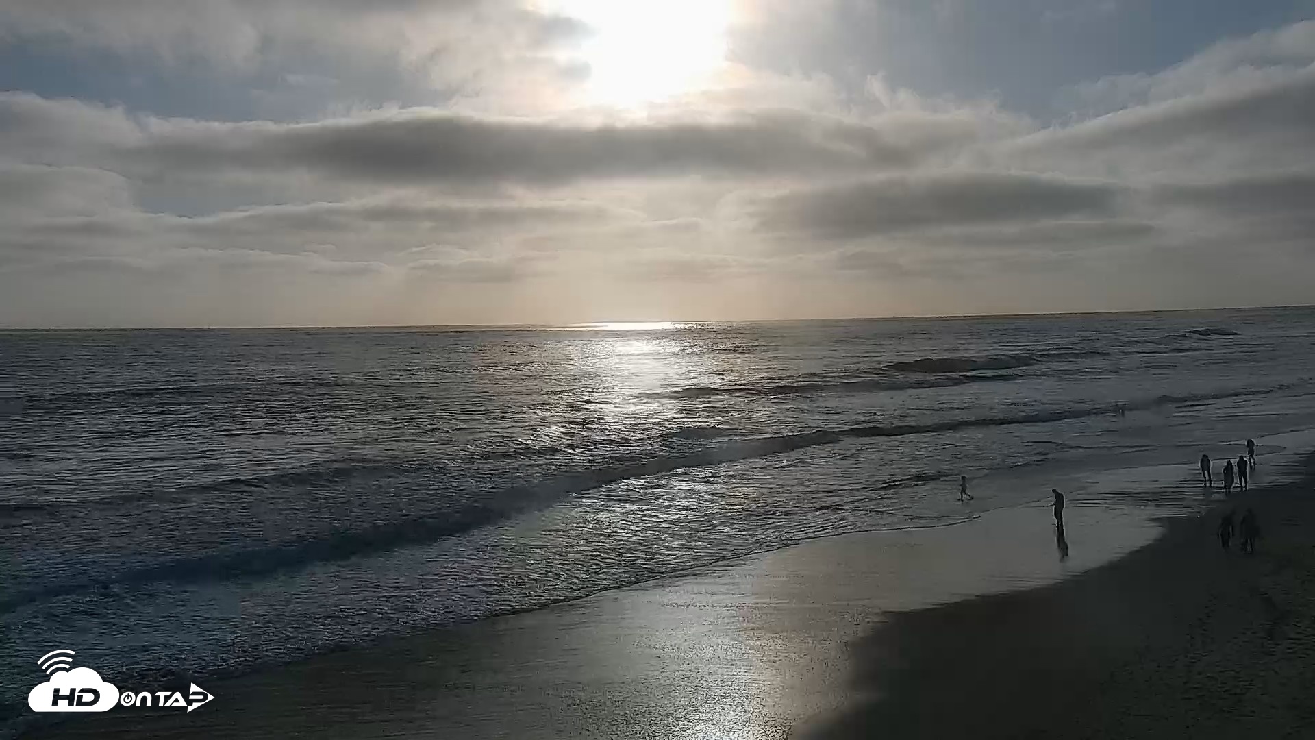 Snapshot of Carlsbad Beach Surf Live Webcam taken Jun 9, 2026, 6:49pm PDT