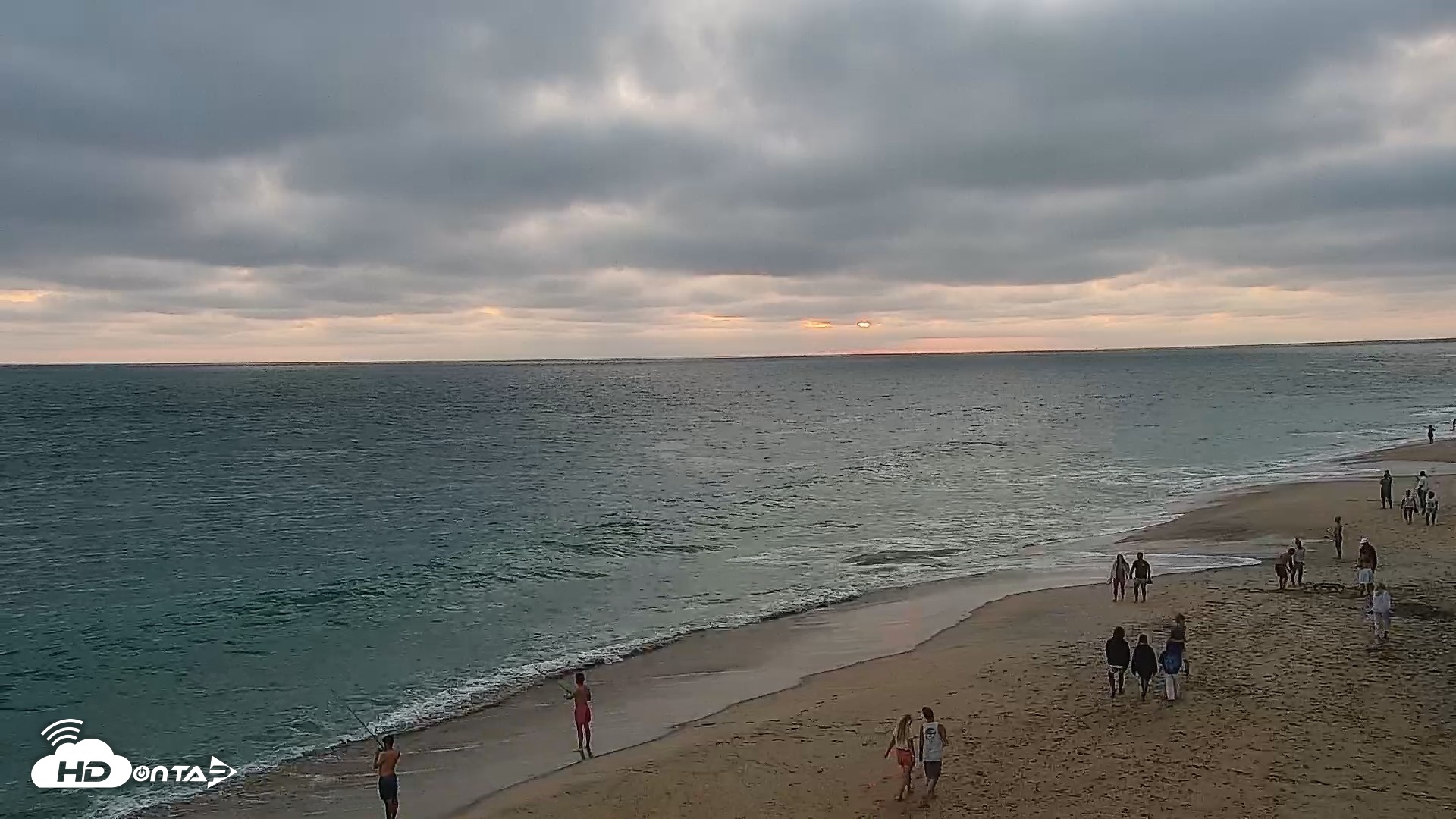 Snapshot of Carlsbad Beach Surf Live Webcam taken Jul 13, 2026, 7:53pm PDT