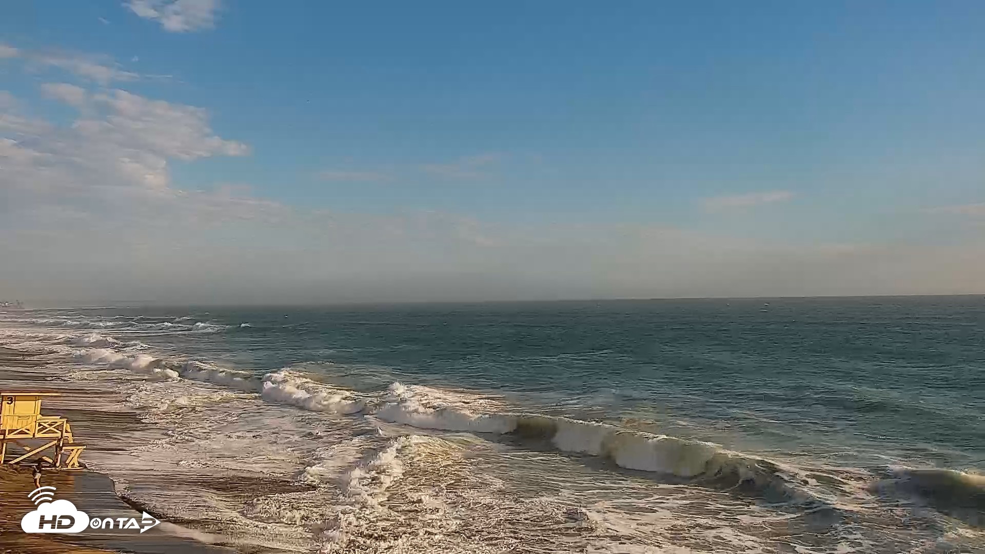 Snapshot of Carlsbad Beach Surf Live Webcam taken Sep 8, 2026, 5:54pm PDT