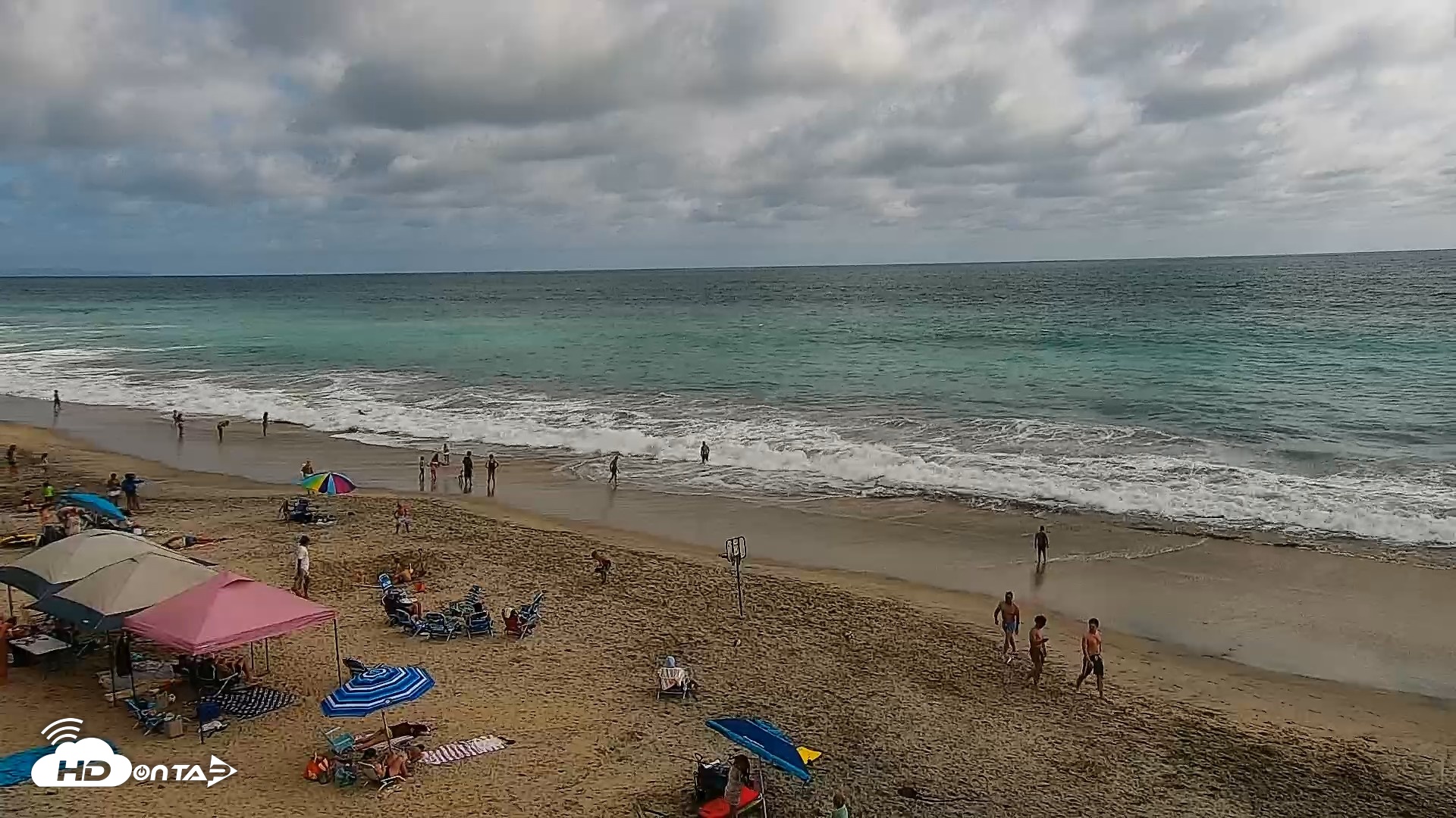 Snapshot of Carlsbad Beach Surf Live Webcam taken Jun 30, 2026, 4:52pm PDT