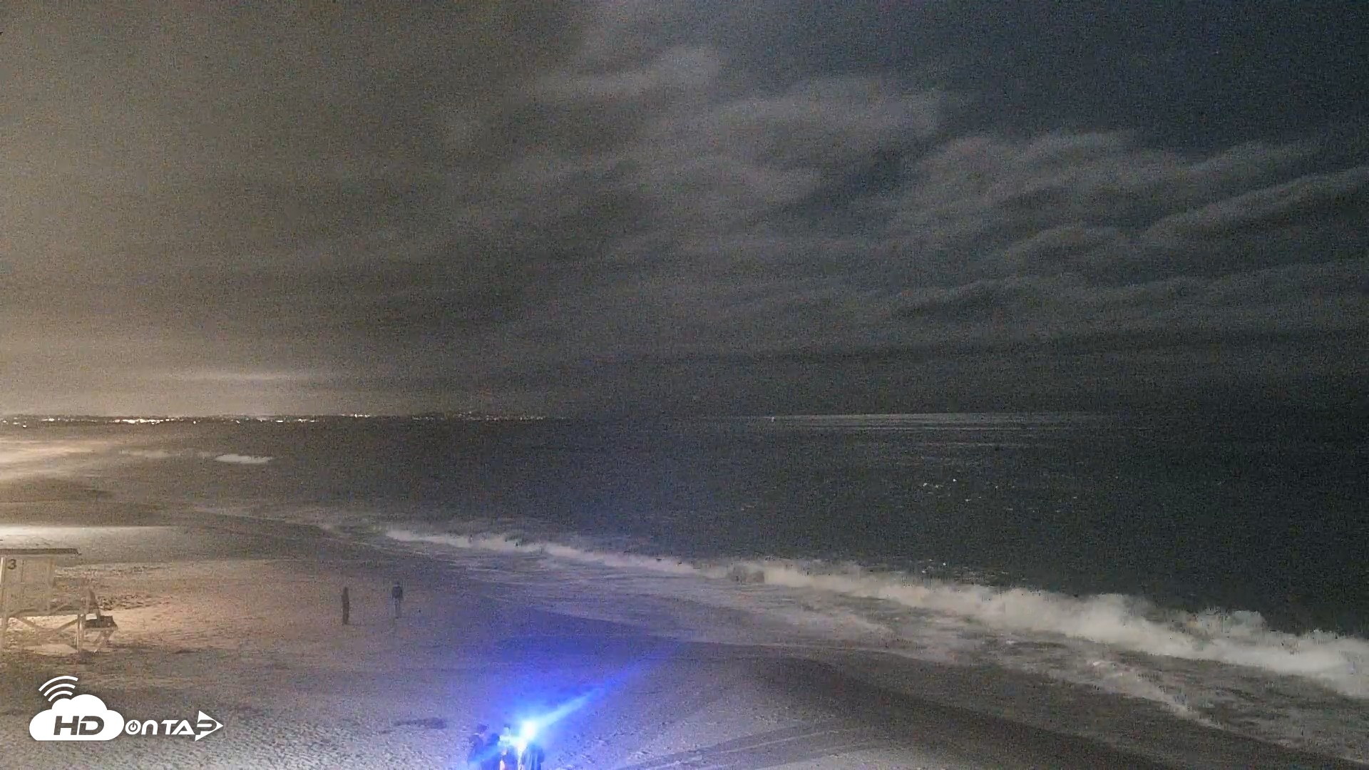 Snapshot of Carlsbad Beach Surf Live Webcam taken Jun 26, 2026, 10:37pm PDT