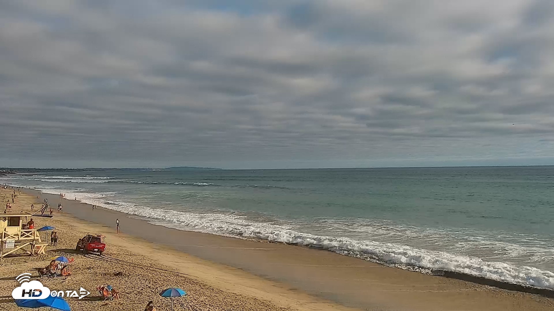 Snapshot of Carlsbad Beach Surf Live Webcam taken Aug 14, 2026, 5:51pm PDT