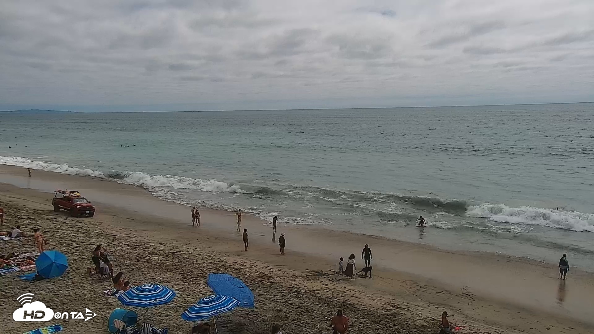 Snapshot of Carlsbad Beach Surf Live Webcam taken Aug 14, 2026, 2:41pm PDT