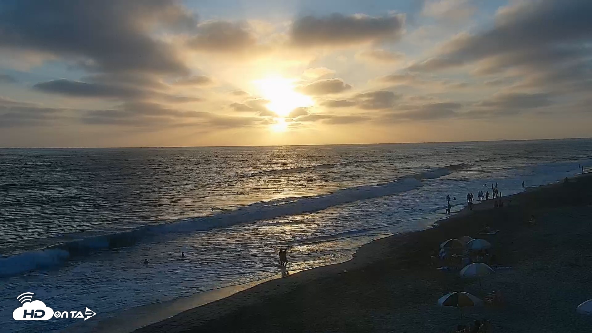 Snapshot of Carlsbad Beach Surf Live Webcam taken Aug 1, 2026, 7:32pm PDT