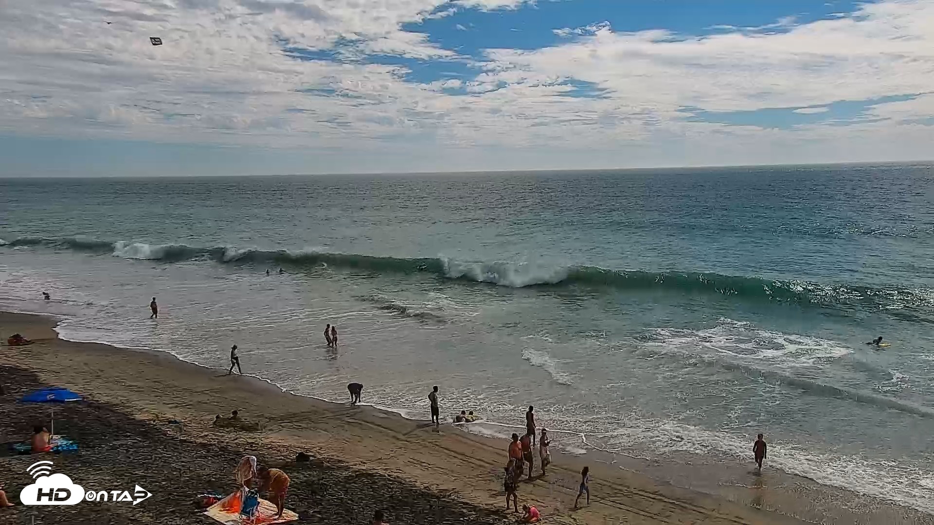 Snapshot of Carlsbad Beach Surf Live Webcam taken Sep 7, 2026, 2:46pm PDT