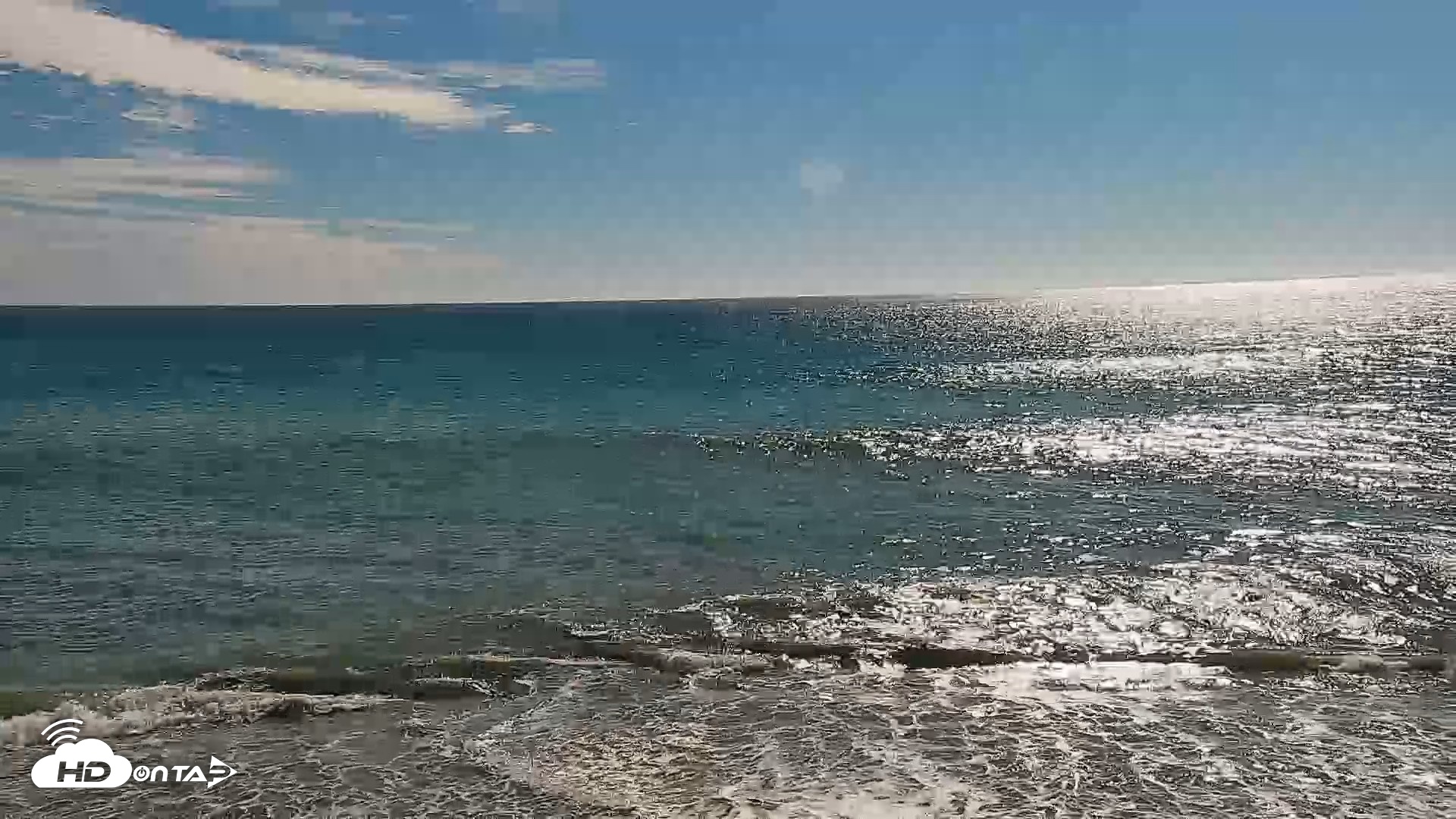 Snapshot of Carlsbad Beach Surf Live Webcam taken Sep 5, 2026, 4:00pm PDT
