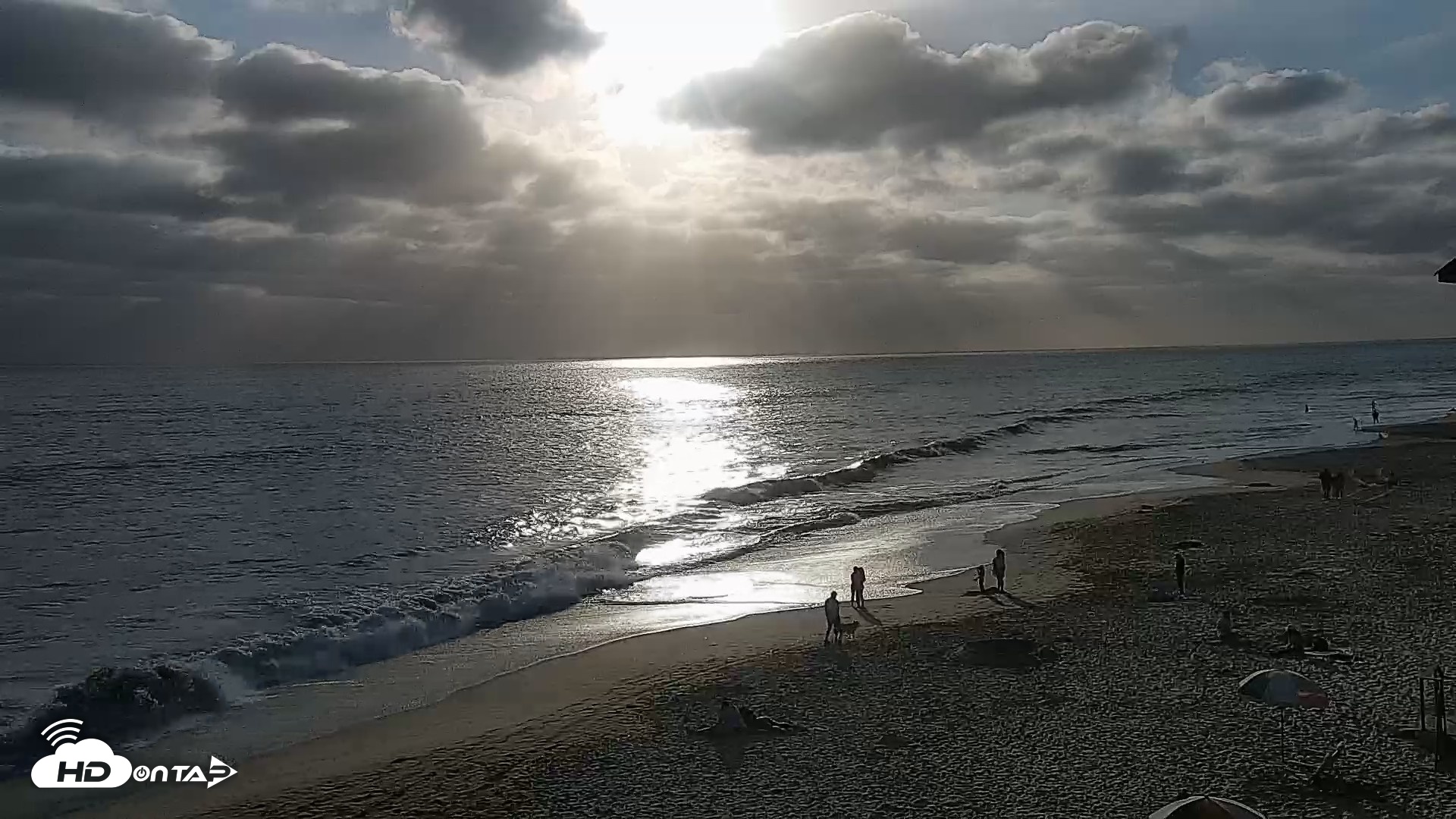 Snapshot of Carlsbad Beach Surf Live Webcam taken Jun 29, 2026, 6:56pm PDT