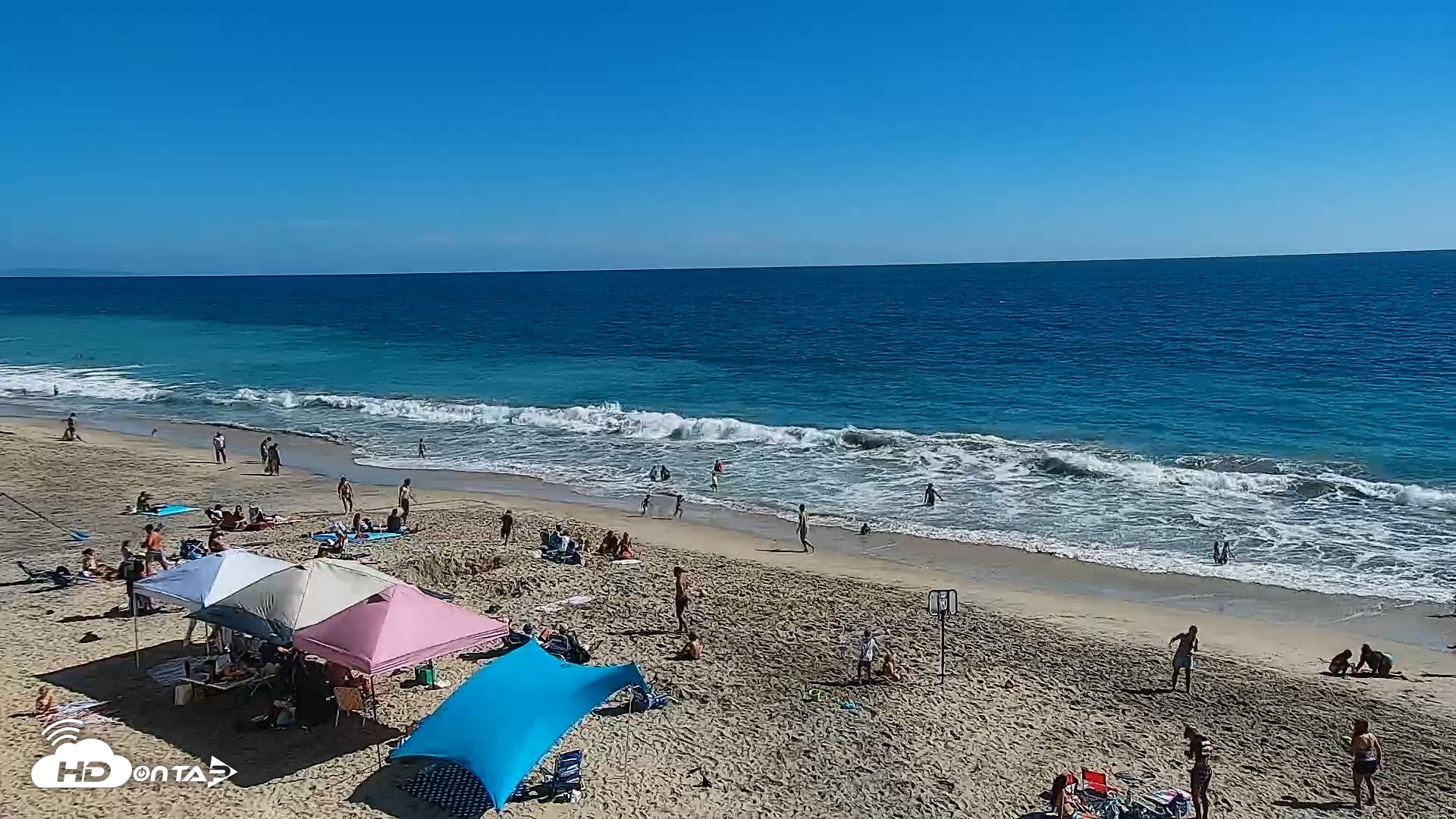 Snapshot of Carlsbad Beach Surf Live Webcam taken Jul 2, 2026, 4:28pm PDT