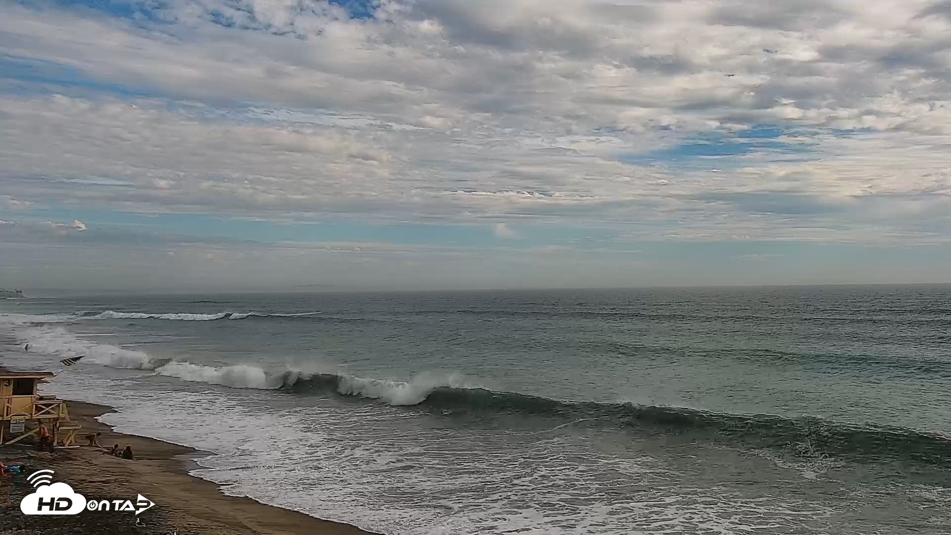 Snapshot of Carlsbad Beach Surf Live Webcam taken Sep 7, 2026, 4:53pm PDT