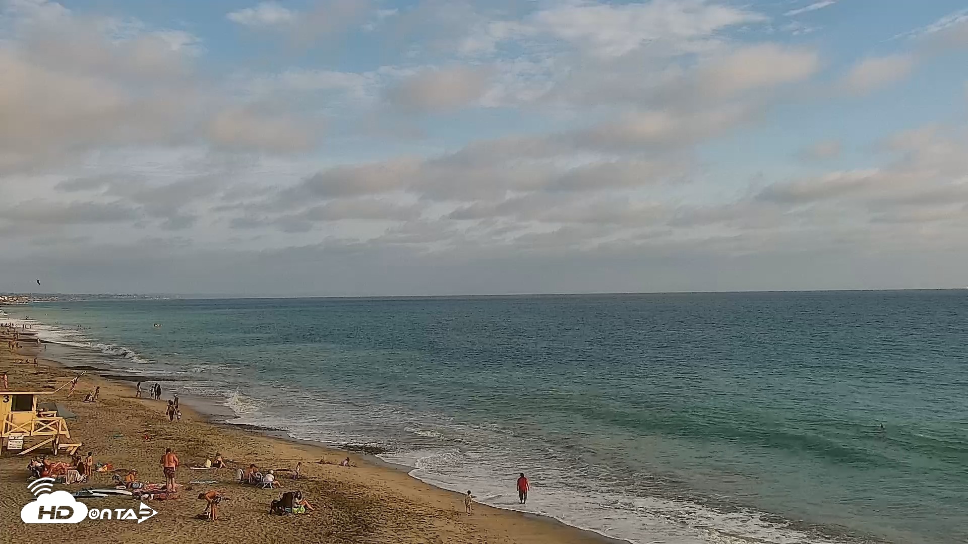 Snapshot of Carlsbad Beach Surf Live Webcam taken Aug 6, 2026, 6:22pm PDT