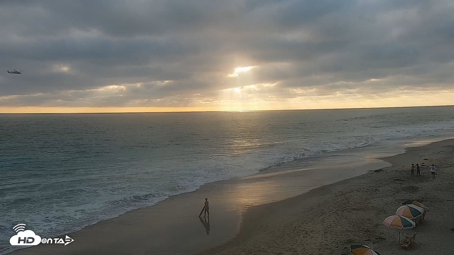 Snapshot of Carlsbad Beach Surf Live Webcam taken Jun 25, 2026, 7:07pm PDT