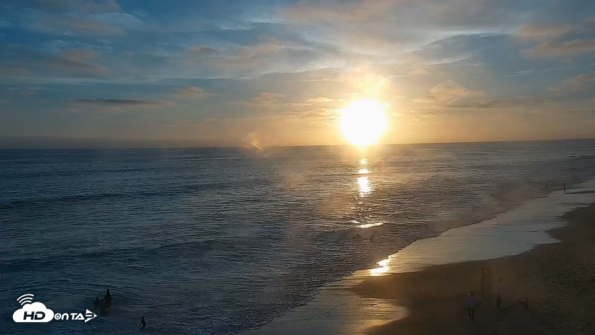 Snapshot of Carlsbad Beach Surf Live Webcam taken Jun 11, 2026, 7:45pm PDT