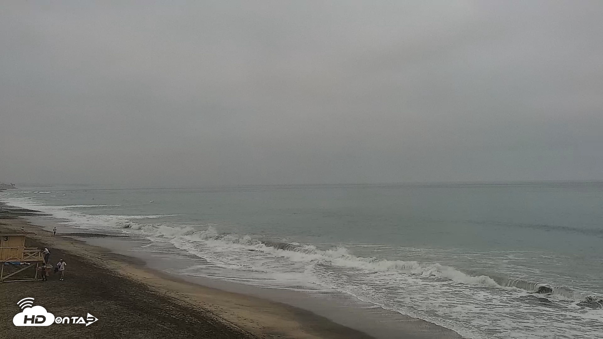 Snapshot of Carlsbad Beach Surf Live Webcam taken Aug 19, 2026, 6:31am PDT