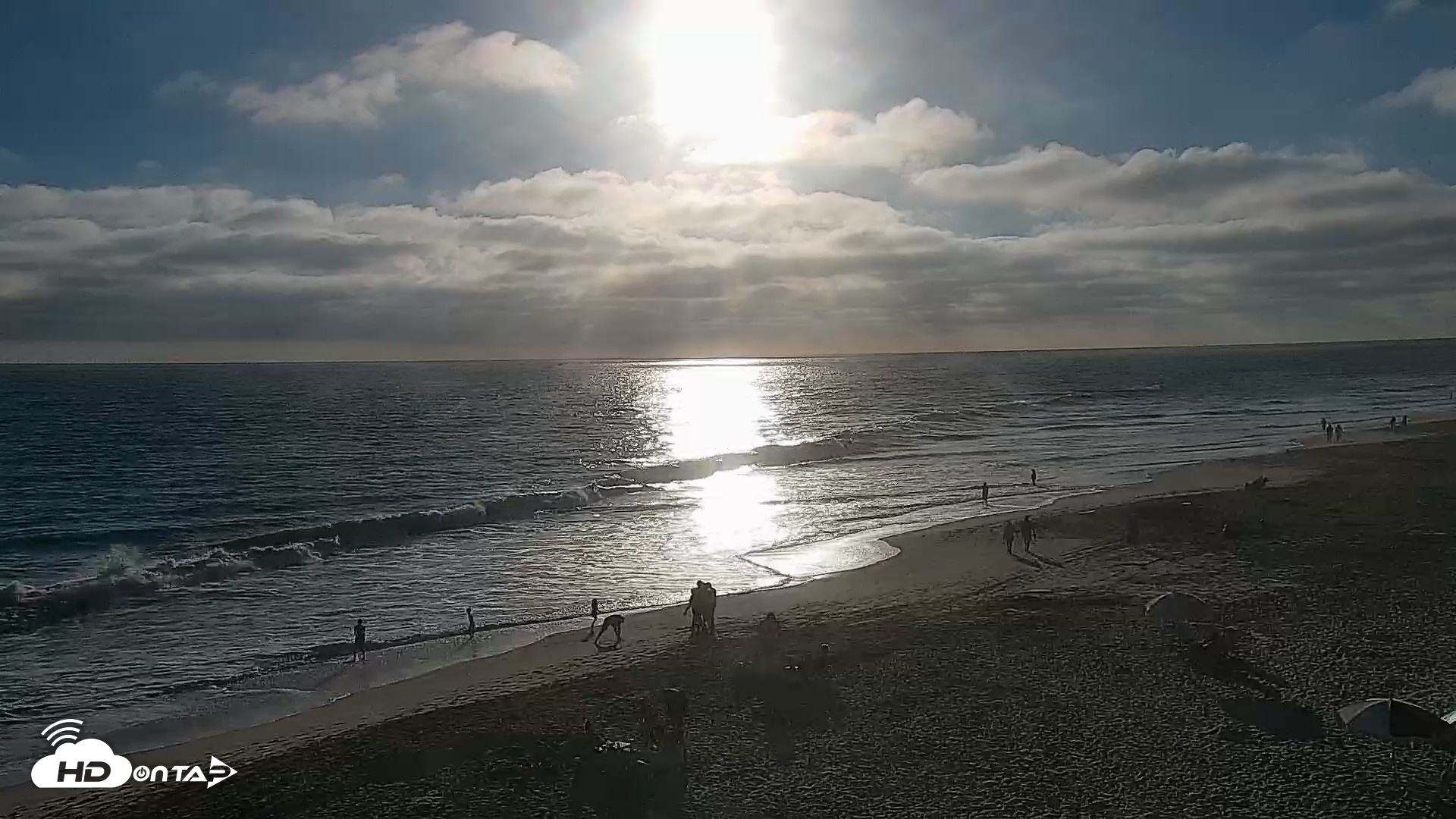 Snapshot of Carlsbad Beach Surf Live Webcam taken Jul 5, 2026, 7:04pm PDT