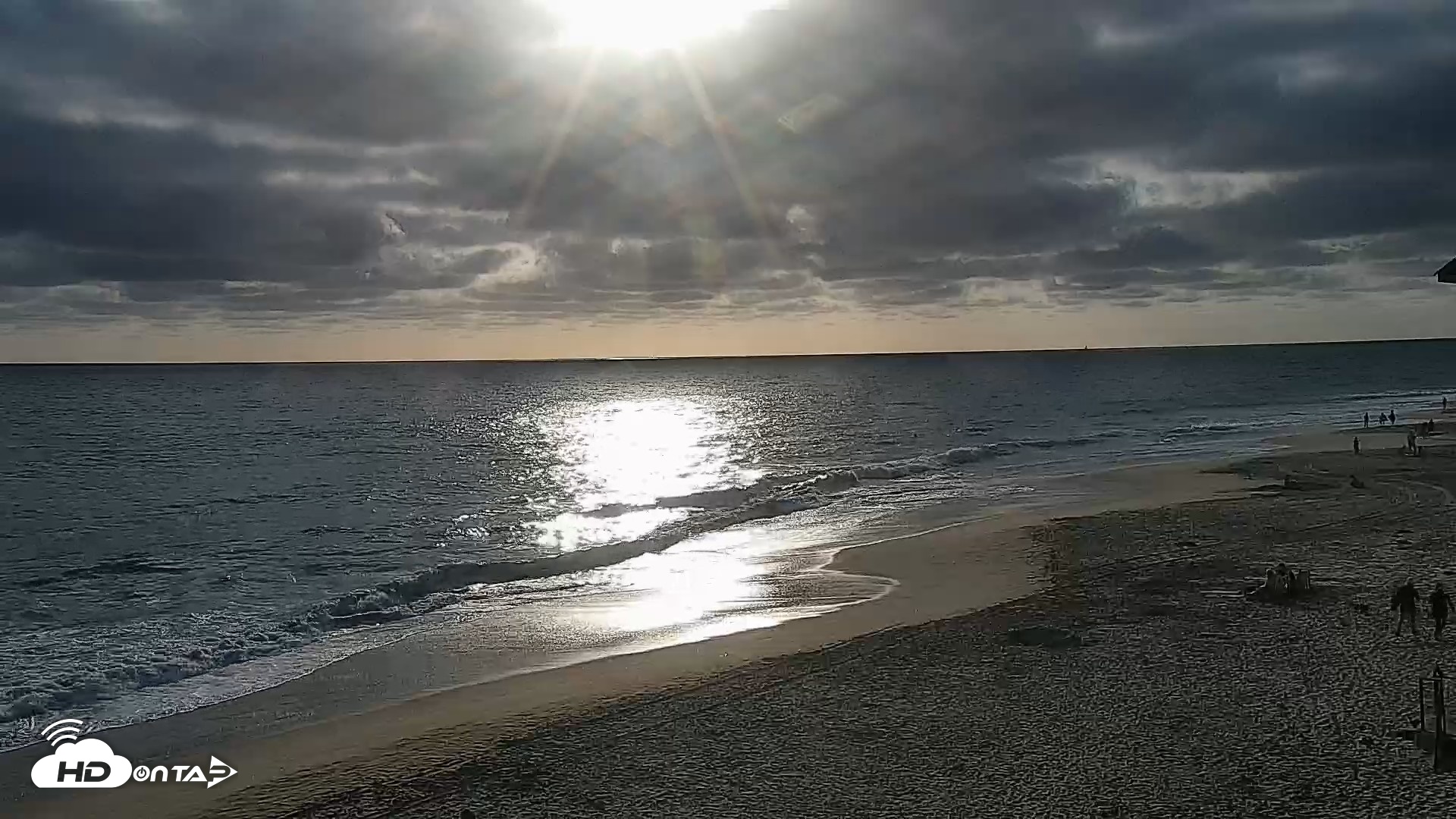 Snapshot of Carlsbad Beach Surf Live Webcam taken Jun 30, 2026, 6:46pm PDT