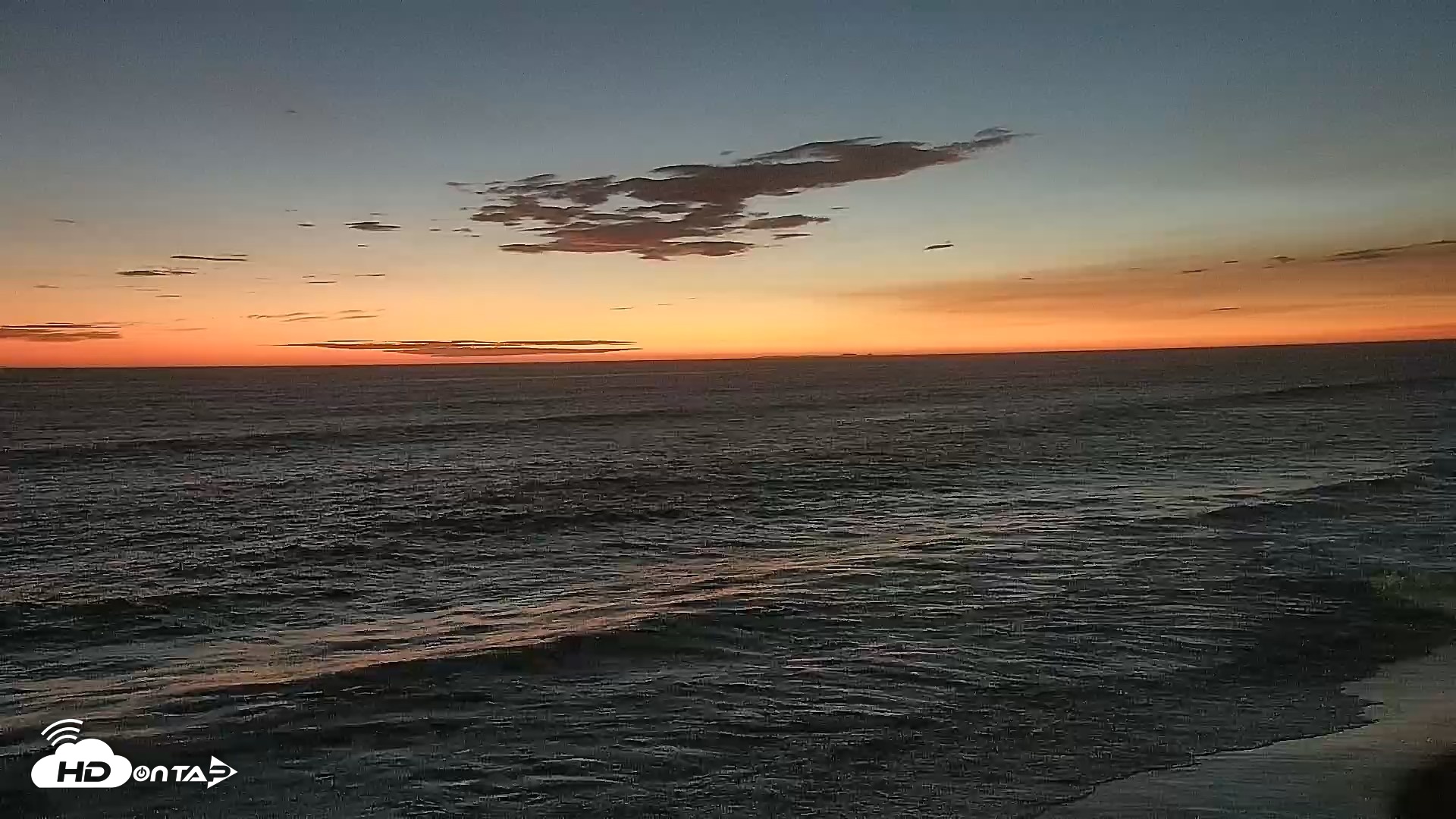 Snapshot of Carlsbad Beach Surf Live Webcam taken Sep 9, 2026, 7:42pm PDT