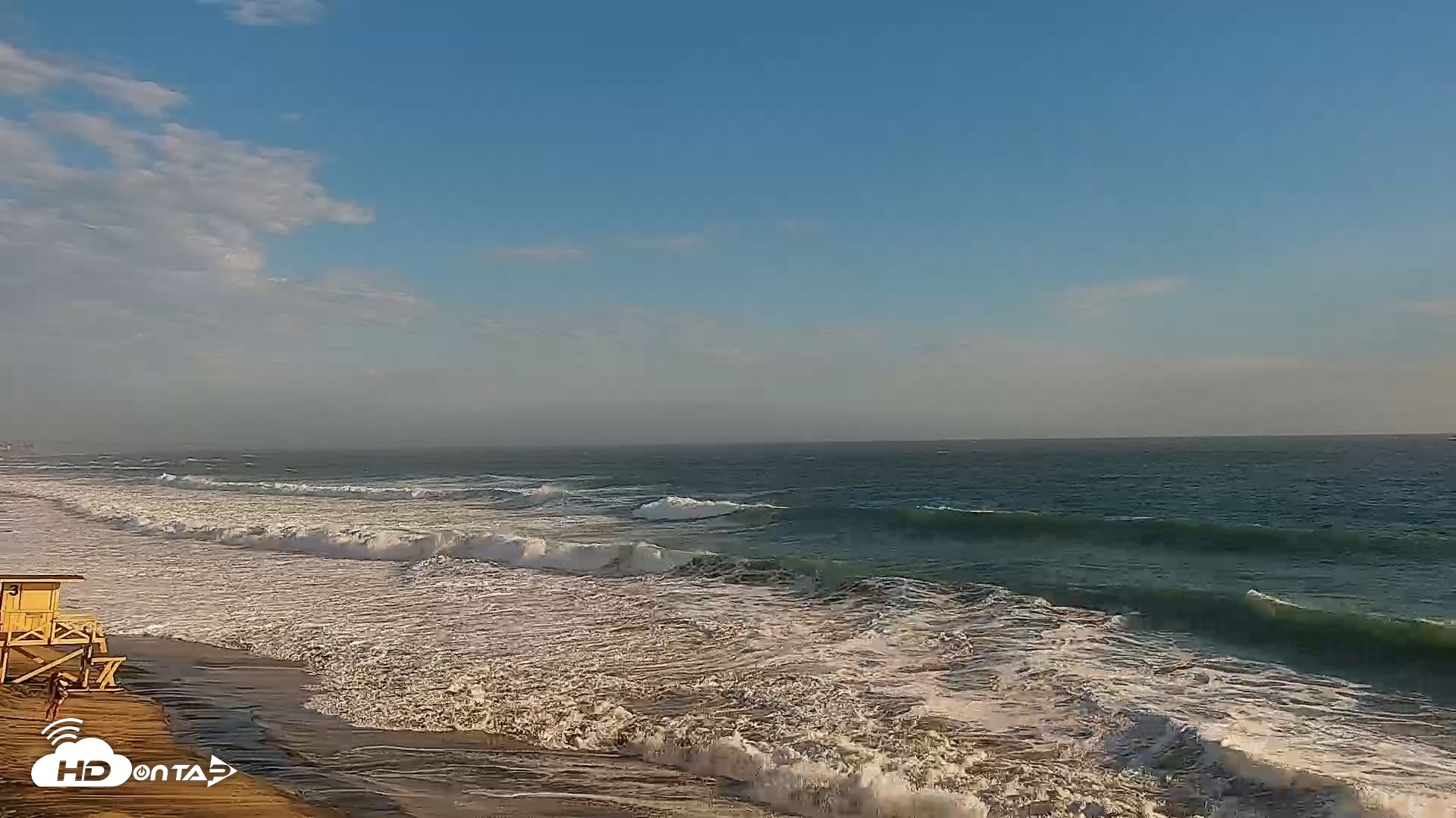 Snapshot of Carlsbad Beach Surf Live Webcam taken Sep 8, 2026, 5:56pm PDT