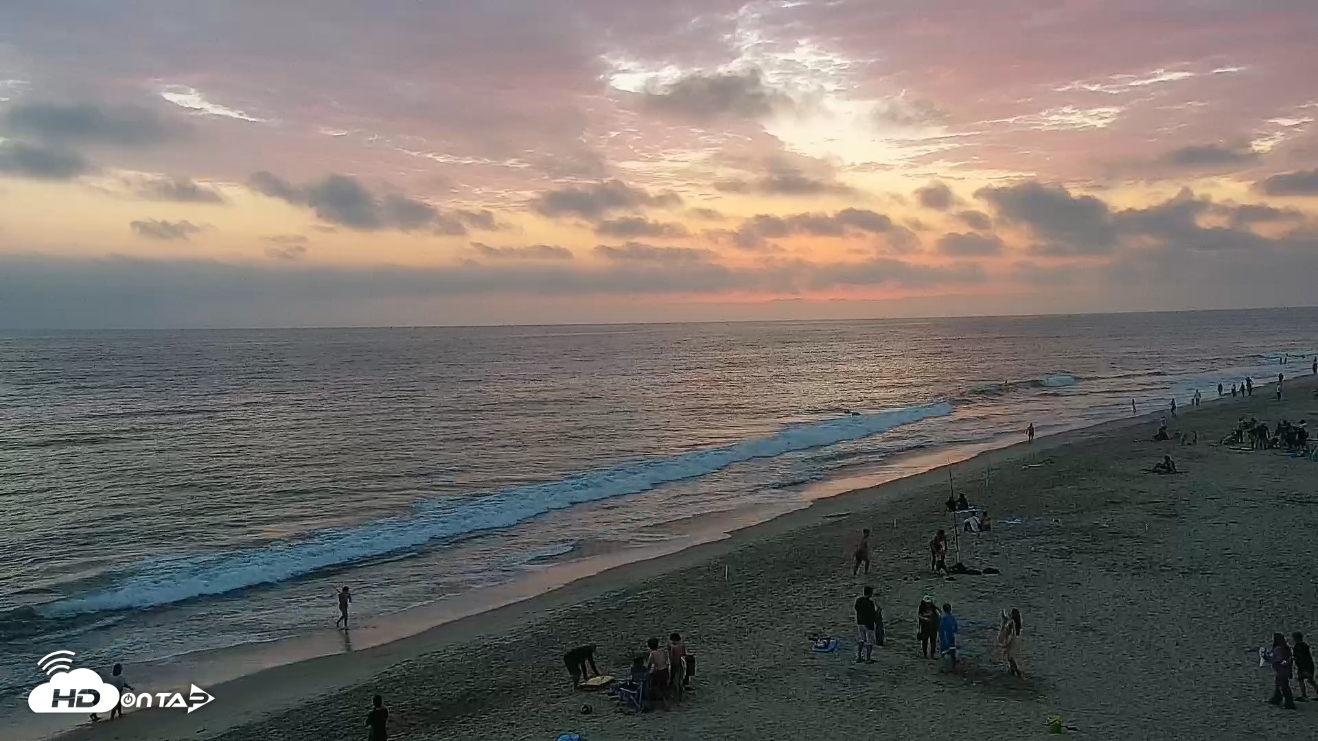 Snapshot of Carlsbad Beach Surf Live Webcam taken Jul 18, 2026, 8:00pm PDT