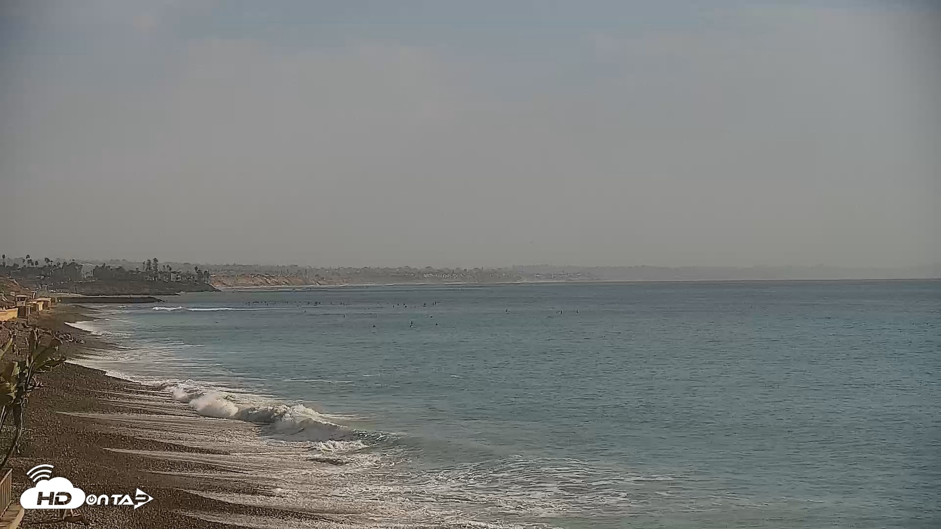 Snapshot of Carlsbad Beach Surf Live Webcam taken Oct 17, 2026, 4:11pm PDT