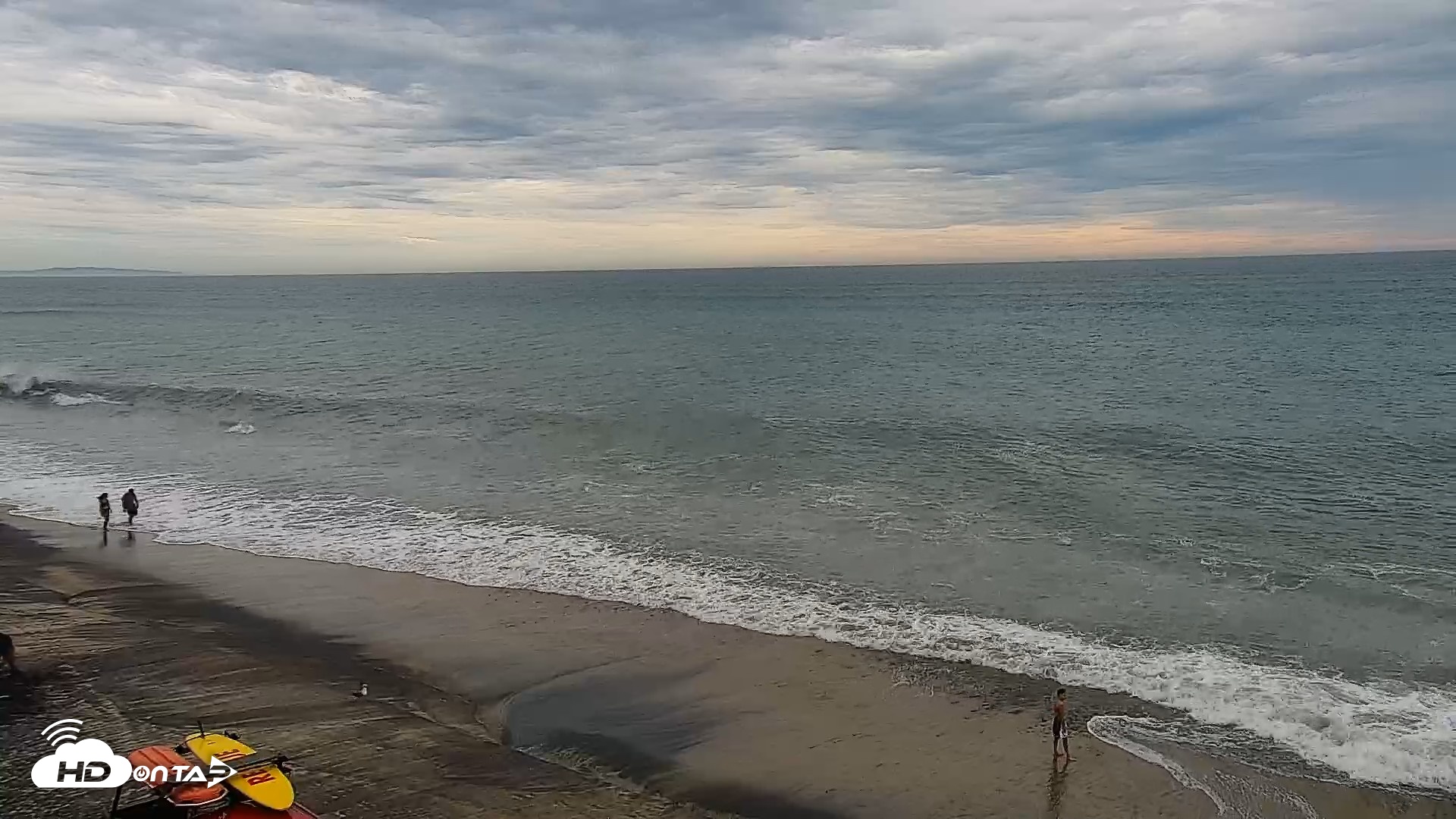 Snapshot of Carlsbad Beach Surf Live Webcam taken Sep 6, 2026, 4:34pm PDT
