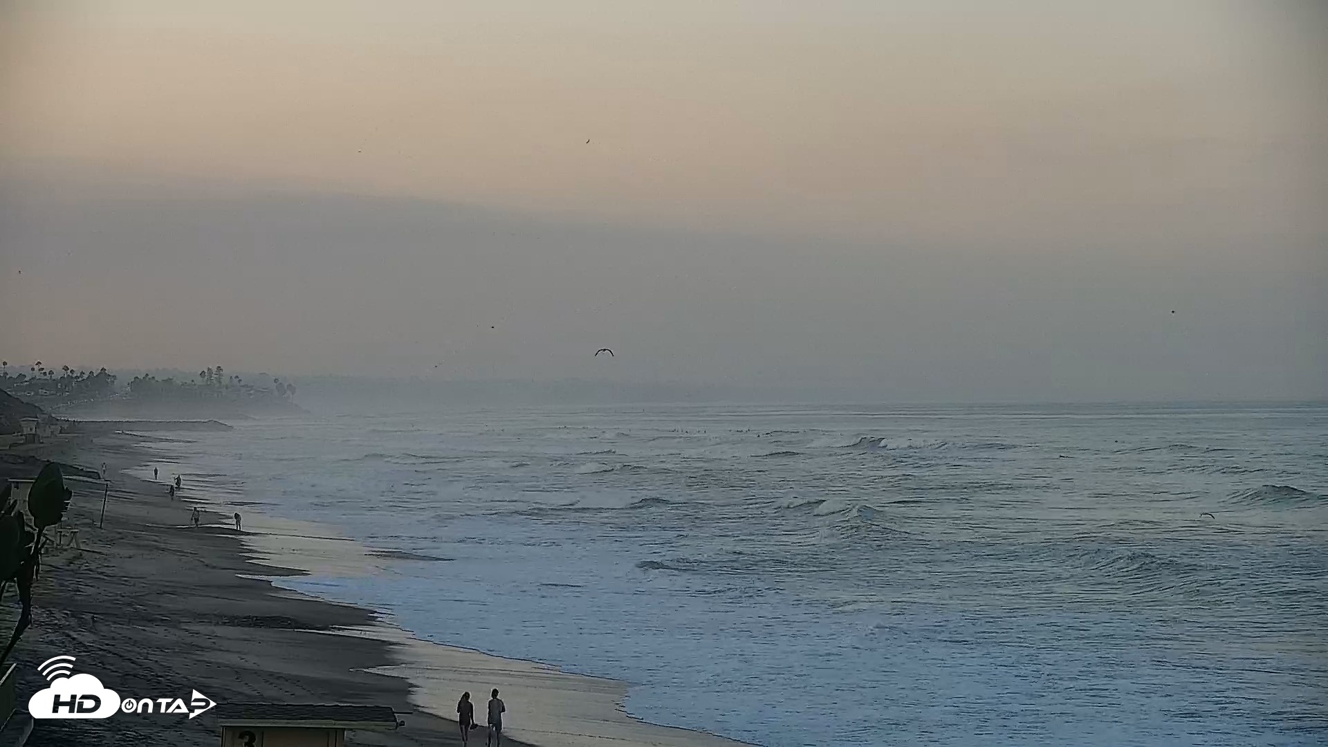 Snapshot of Carlsbad Beach Surf Live Webcam taken Aug 31, 2026, 6:53am PDT