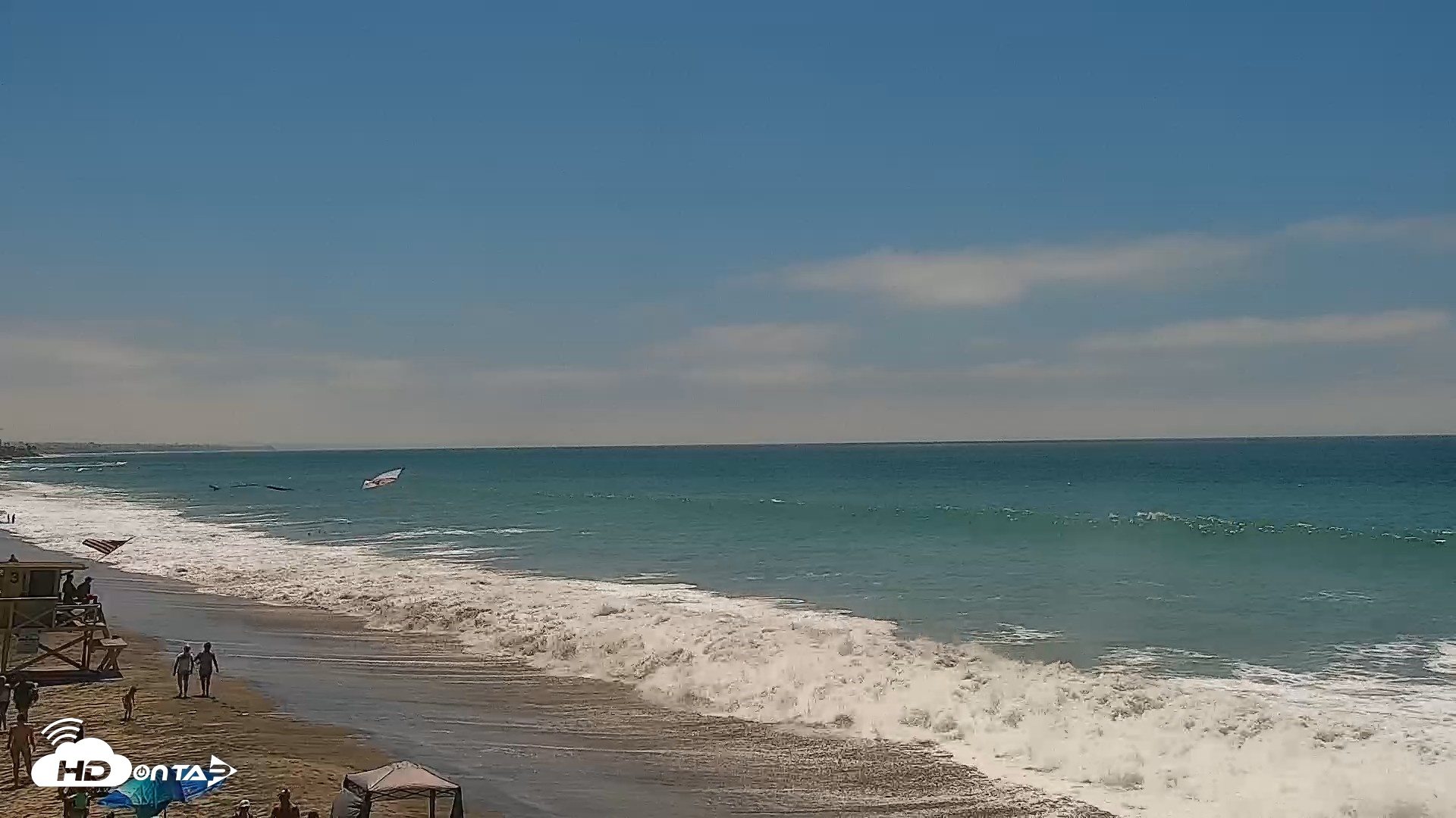 Snapshot of Carlsbad Beach Surf Live Webcam taken Aug 16, 2026, 12:33pm PDT