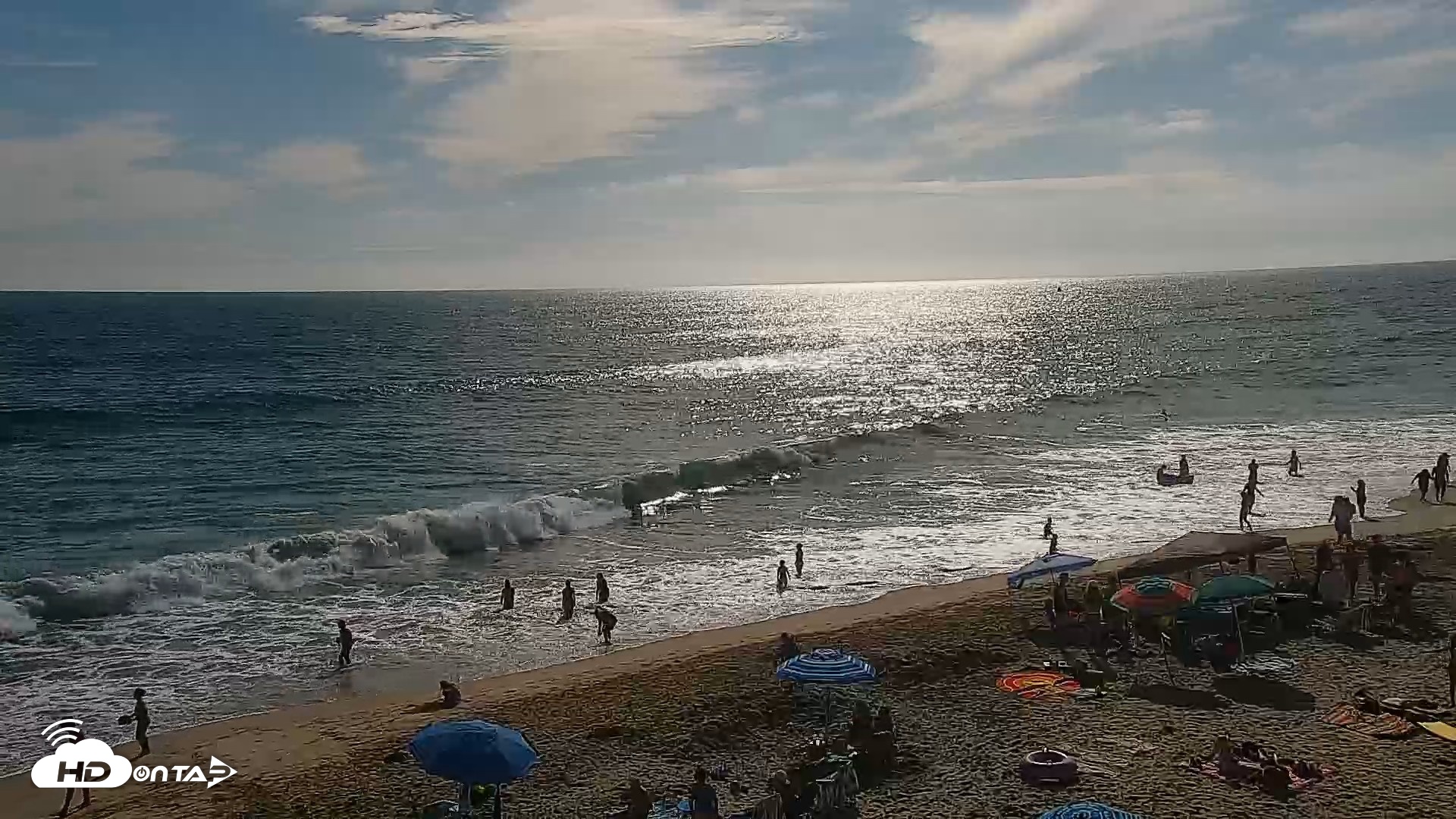 Snapshot of Carlsbad Beach Surf Live Webcam taken Jul 4, 2026, 5:11pm PDT