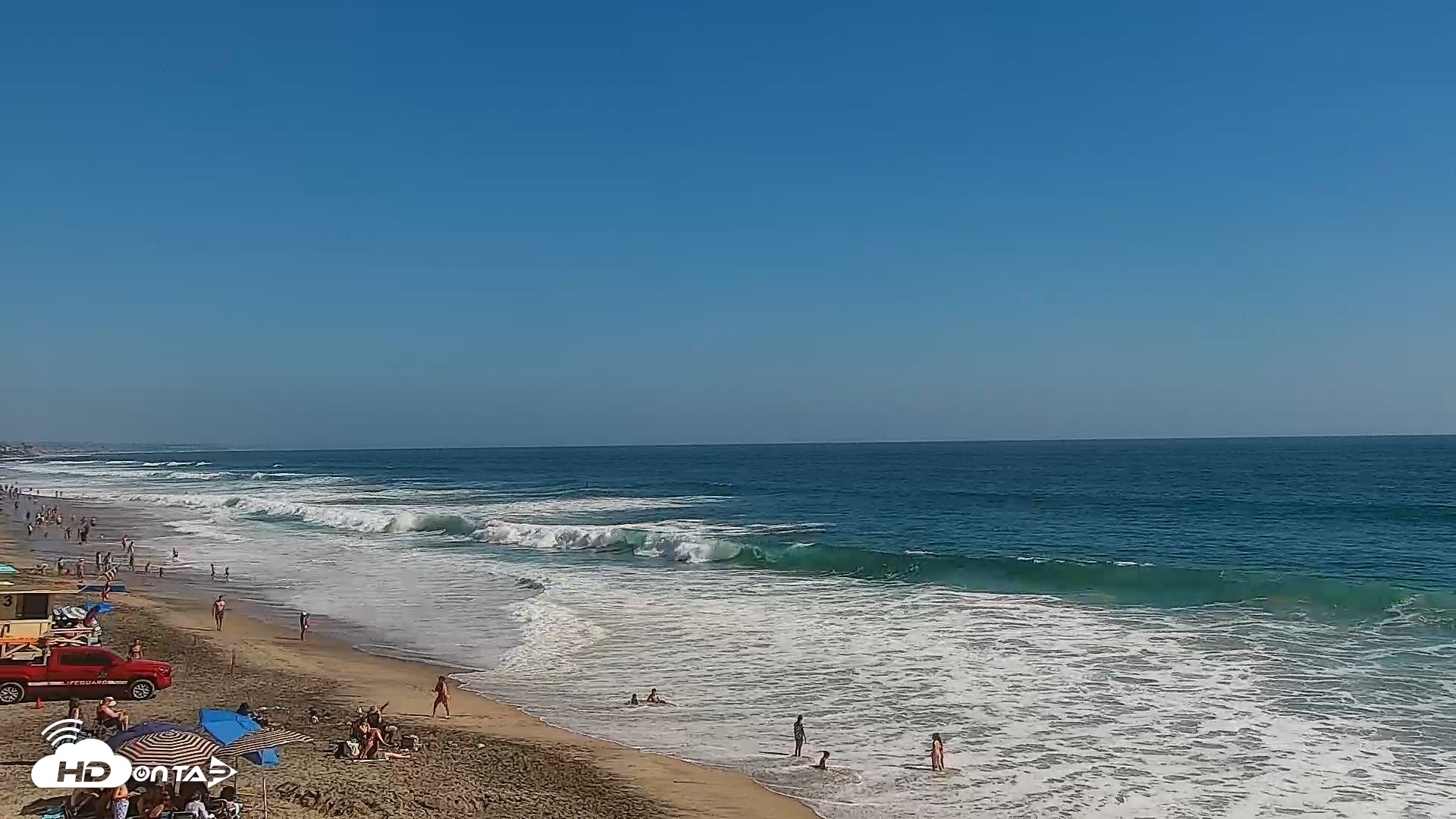 Snapshot of Carlsbad Beach Surf Live Webcam taken Jul 28, 2026, 4:33pm PDT