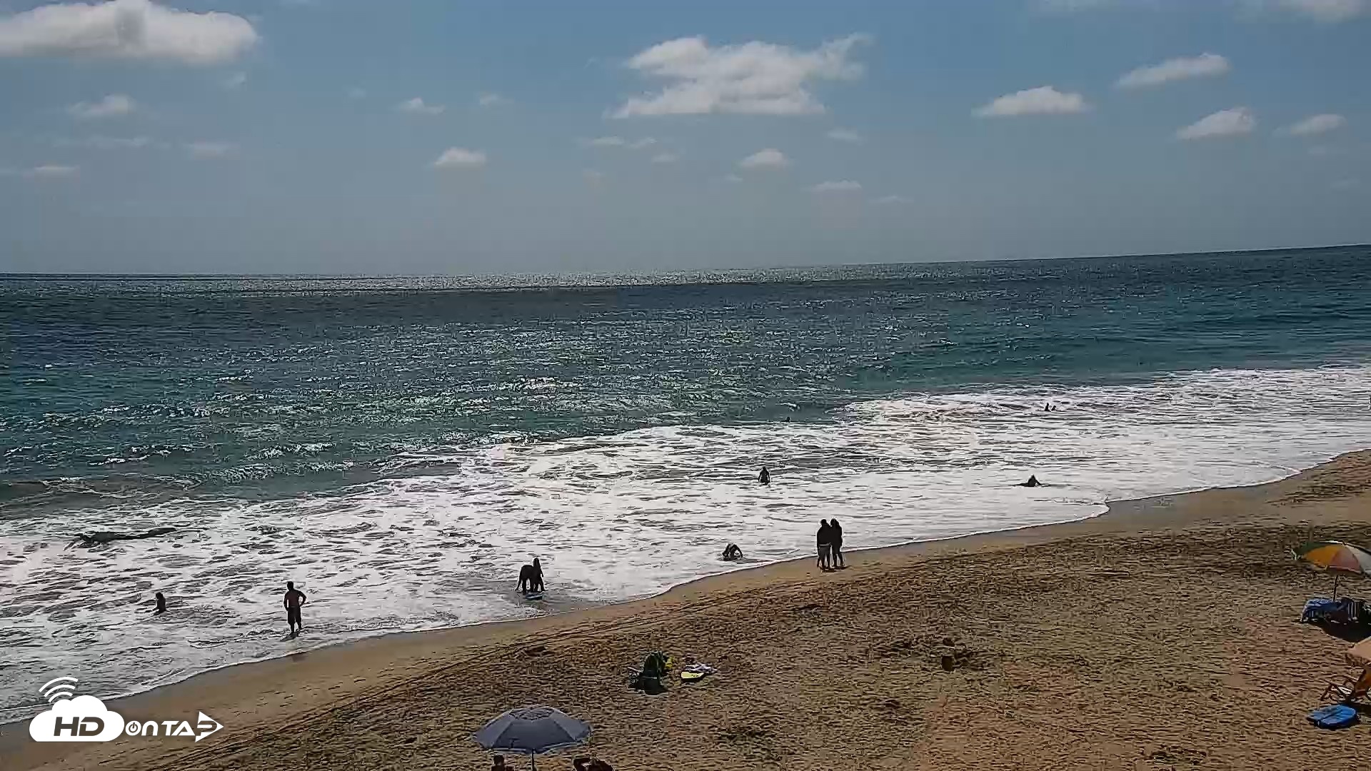 Snapshot of Carlsbad Beach Surf Live Webcam taken Jun 30, 2026, 3:52pm PDT