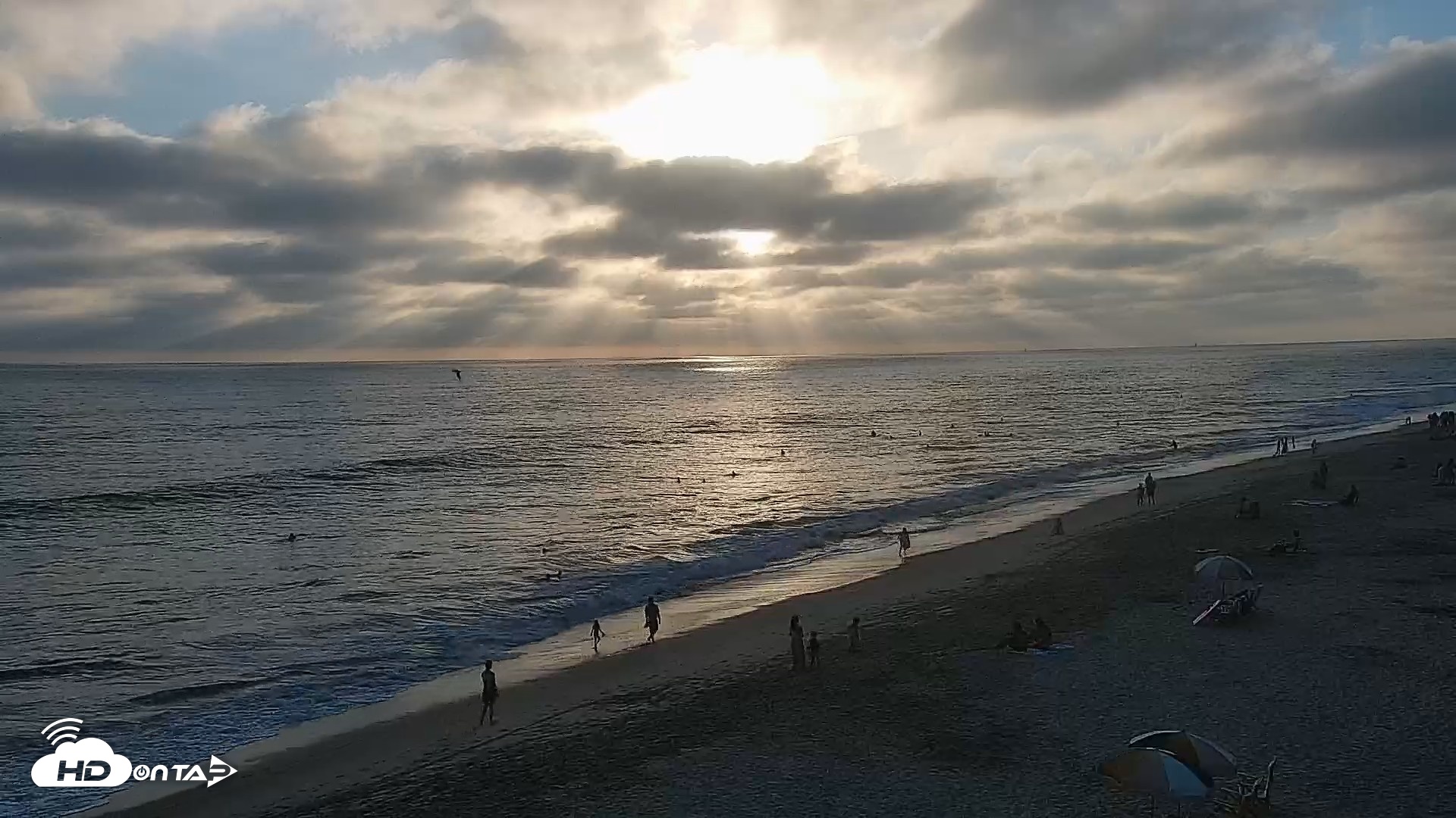 Snapshot of Carlsbad Beach Surf Live Webcam taken Jul 19, 2026, 7:19pm PDT