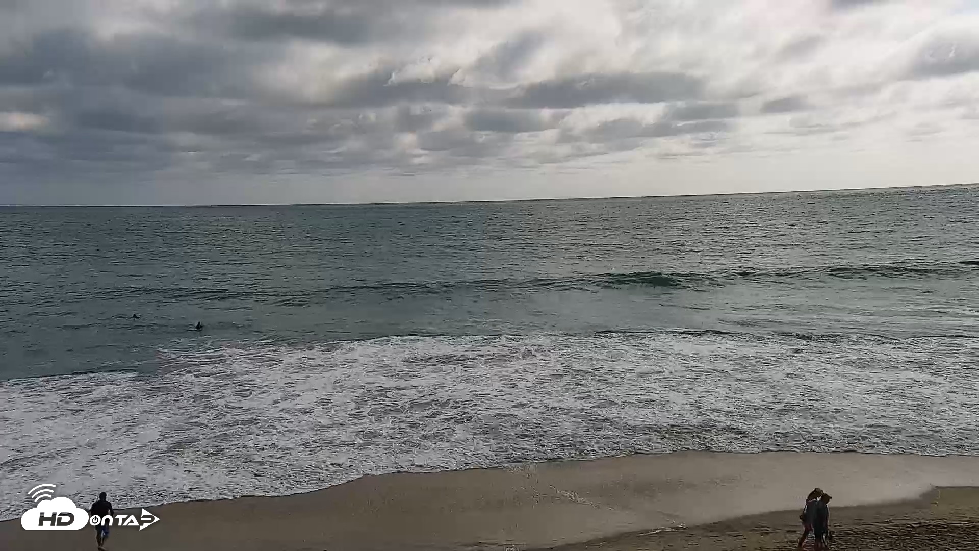 Snapshot of Carlsbad Beach Surf Live Webcam taken Jun 30, 2026, 5:10pm PDT