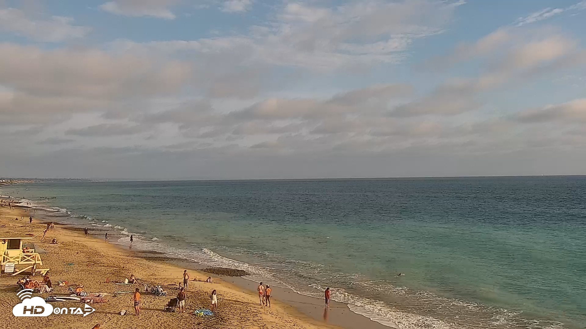 Snapshot of Carlsbad Beach Surf Live Webcam taken Aug 6, 2026, 6:20pm PDT