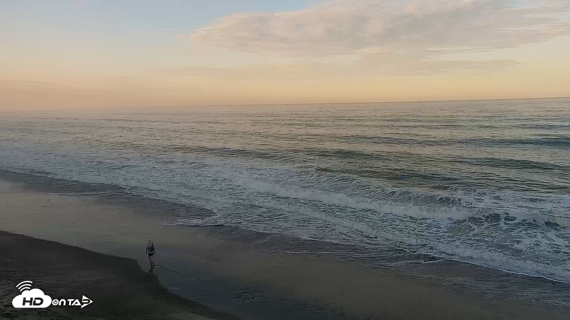 Snapshot of Carlsbad Beach Surf Live Webcam taken Sep 9, 2026, 7:05am PDT