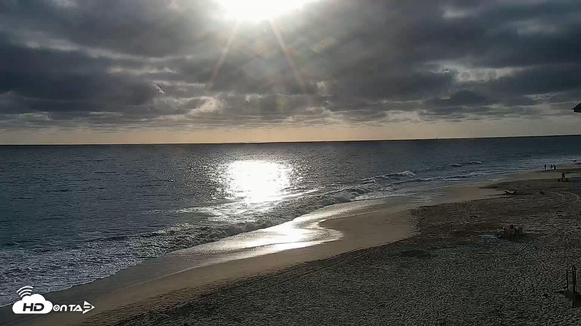 Snapshot of Carlsbad Beach Surf Live Webcam taken Jun 30, 2026, 6:46pm PDT