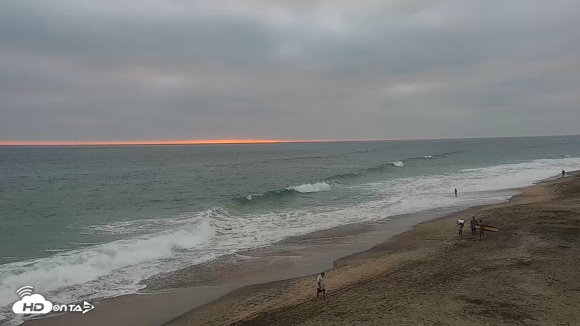 Snapshot of Carlsbad Beach Surf Live Webcam taken Jul 30, 2026, 7:36pm PDT