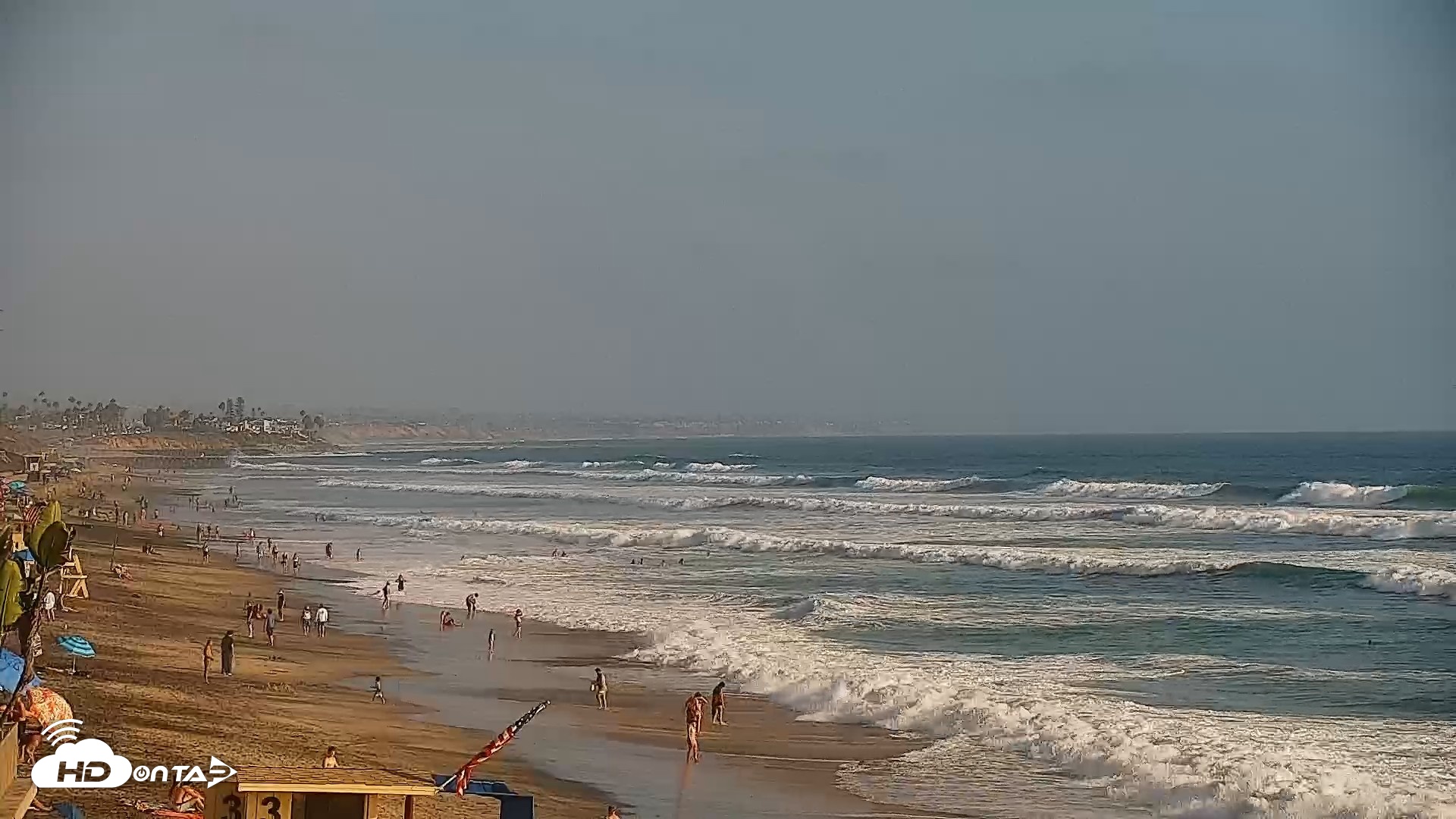 Snapshot of Carlsbad Beach Surf Live Webcam taken Aug 30, 2026, 5:40pm PDT