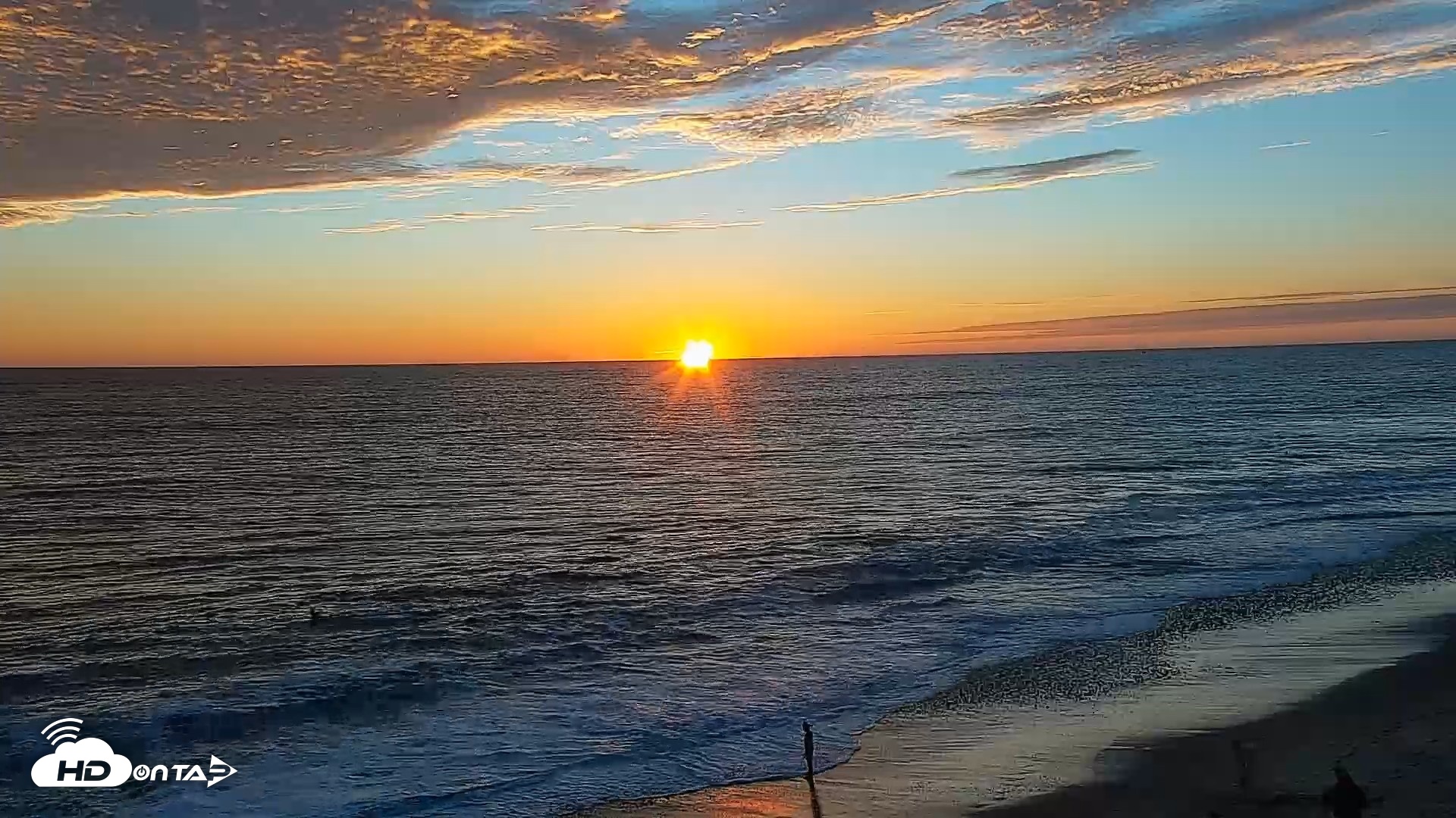 Snapshot of Carlsbad Beach Surf Live Webcam taken Sep 5, 2026, 7:10pm PDT