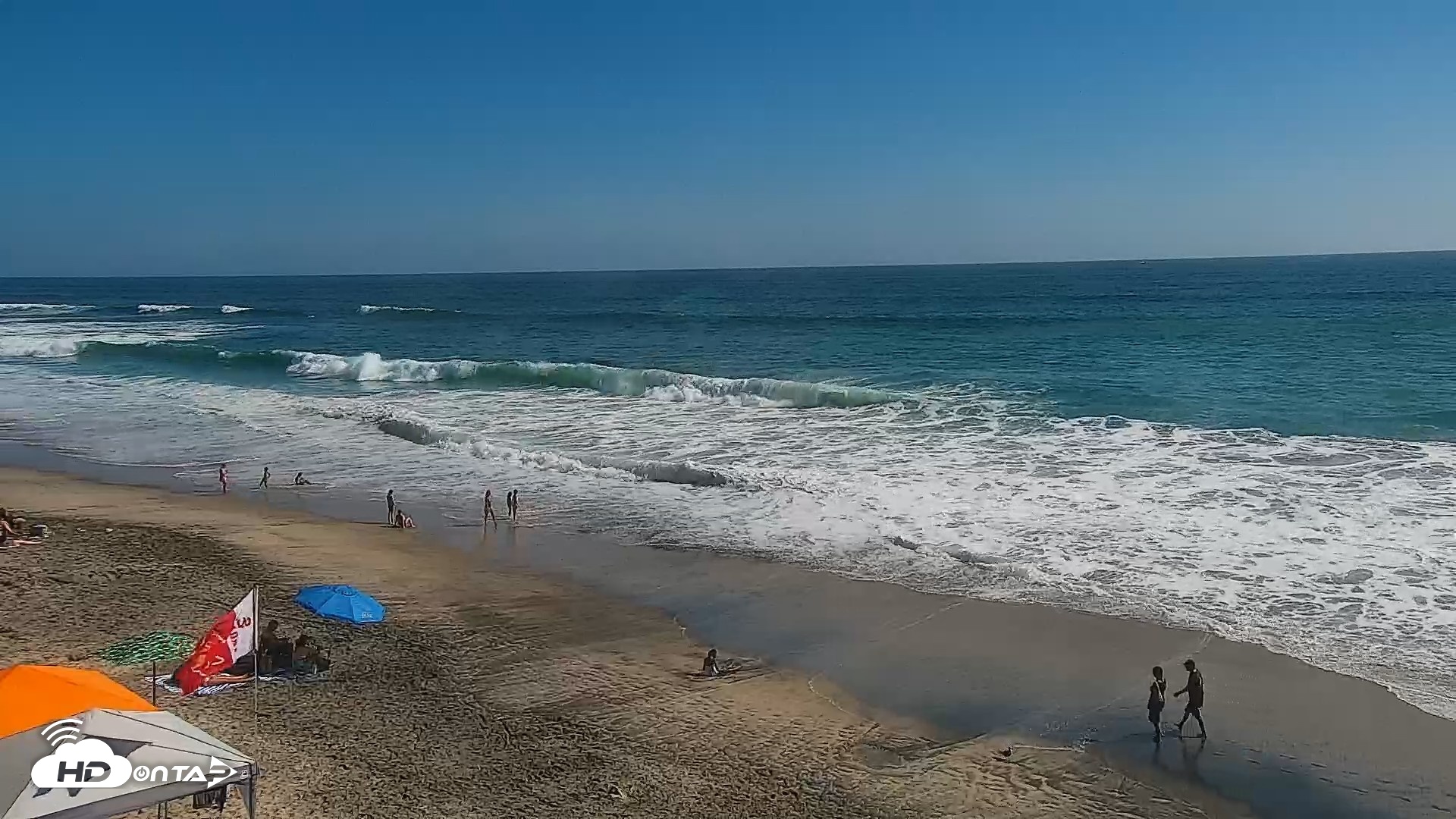 Snapshot of Carlsbad Beach Surf Live Webcam taken Jul 28, 2026, 4:33pm PDT