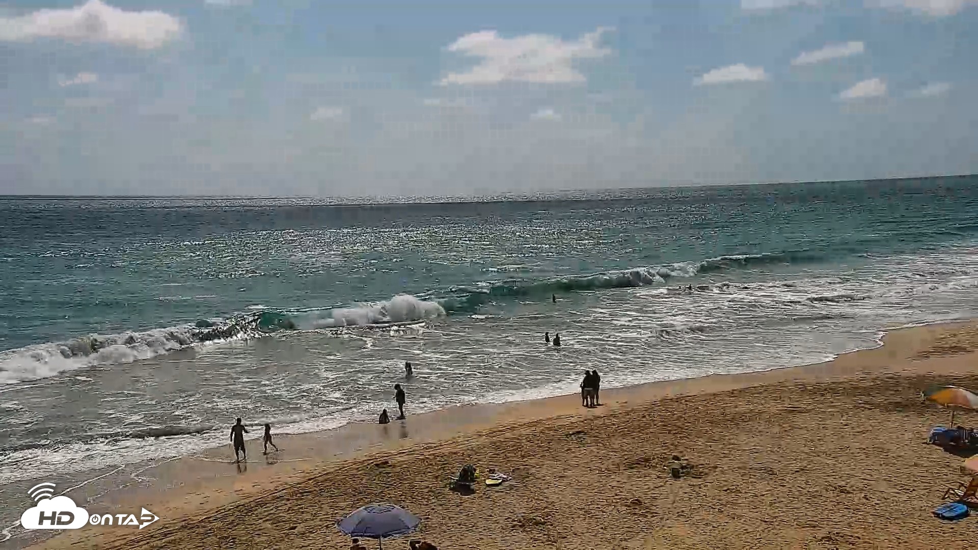 Snapshot of Carlsbad Beach Surf Live Webcam taken Jun 30, 2026, 3:51pm PDT