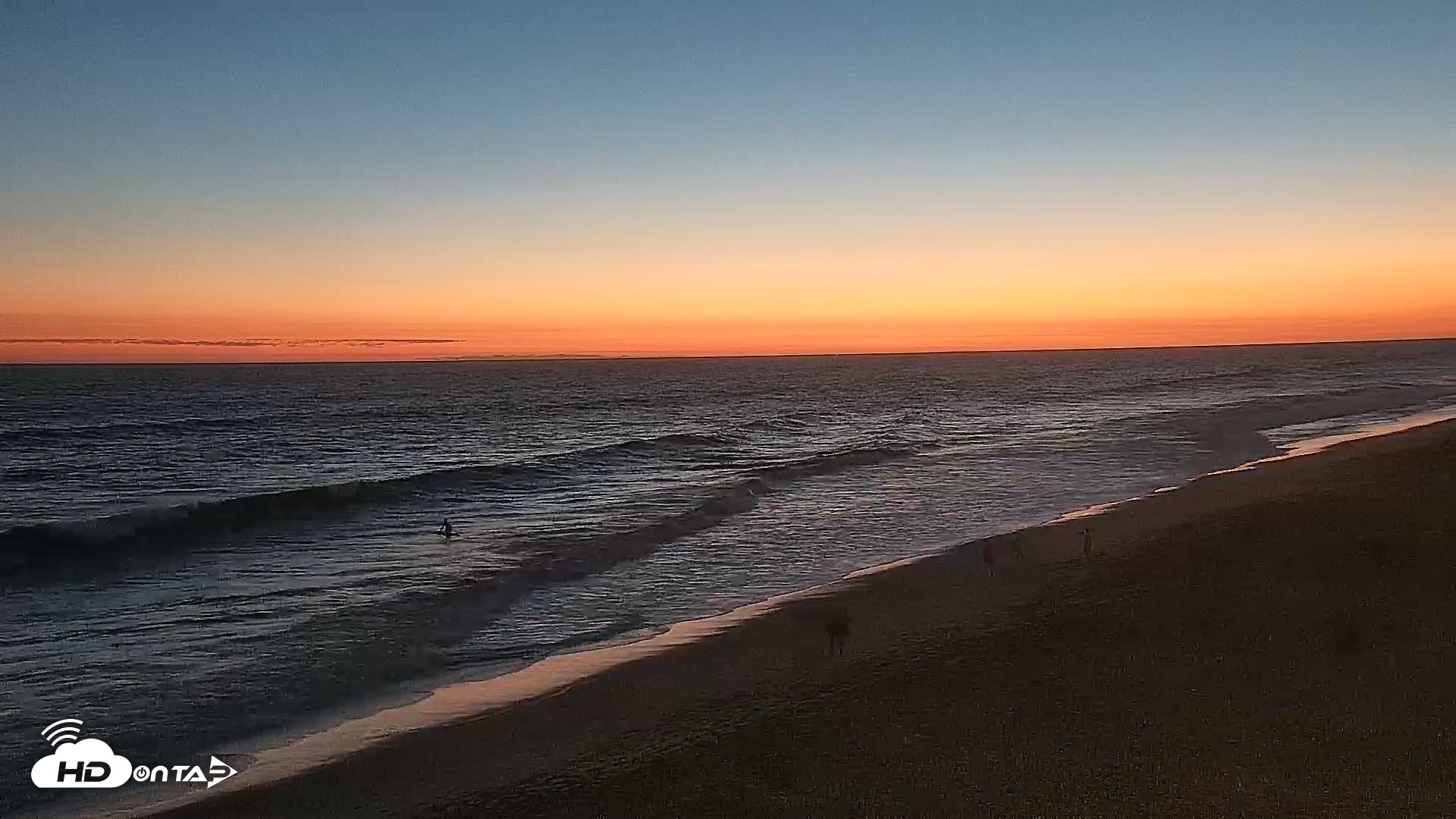 Snapshot of Carlsbad Beach Surf Live Webcam taken Jul 21, 2026, 8:34pm PDT