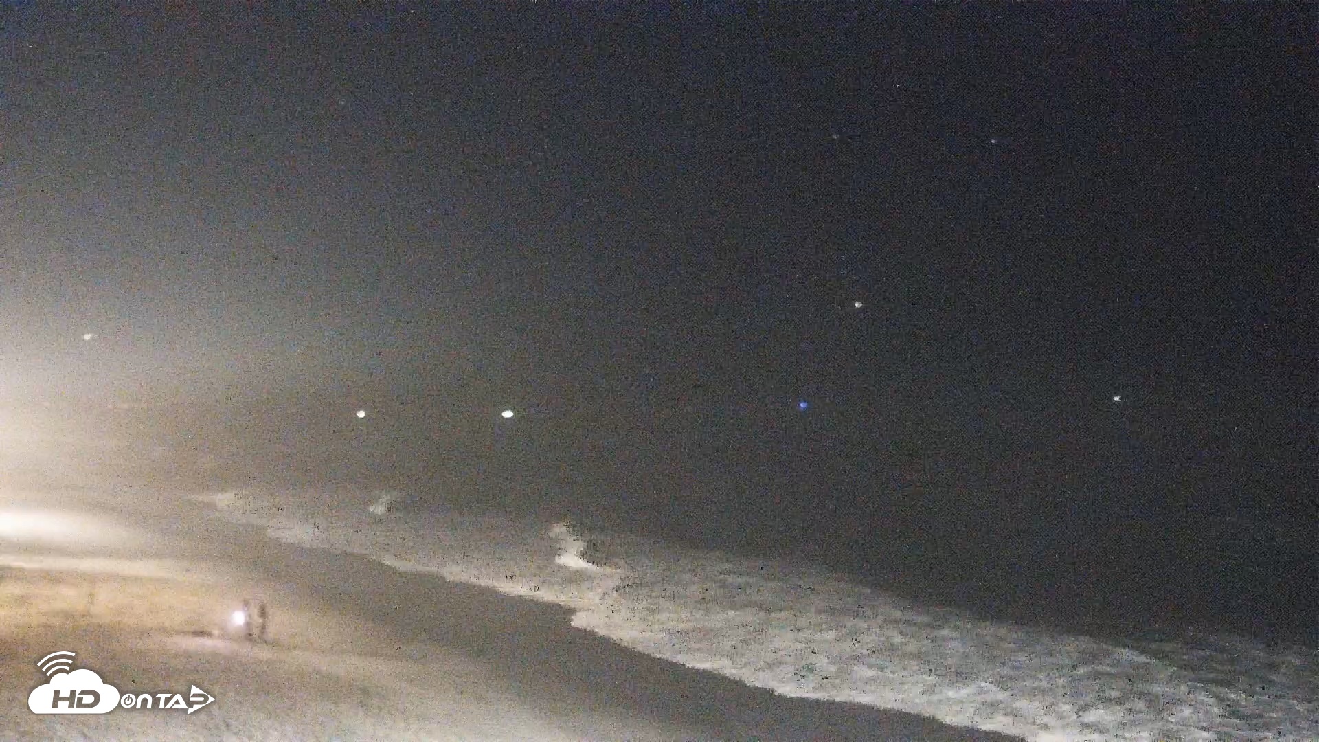 Snapshot of Carlsbad Beach Surf Live Webcam taken Oct 2, 2026, 10:51pm PDT