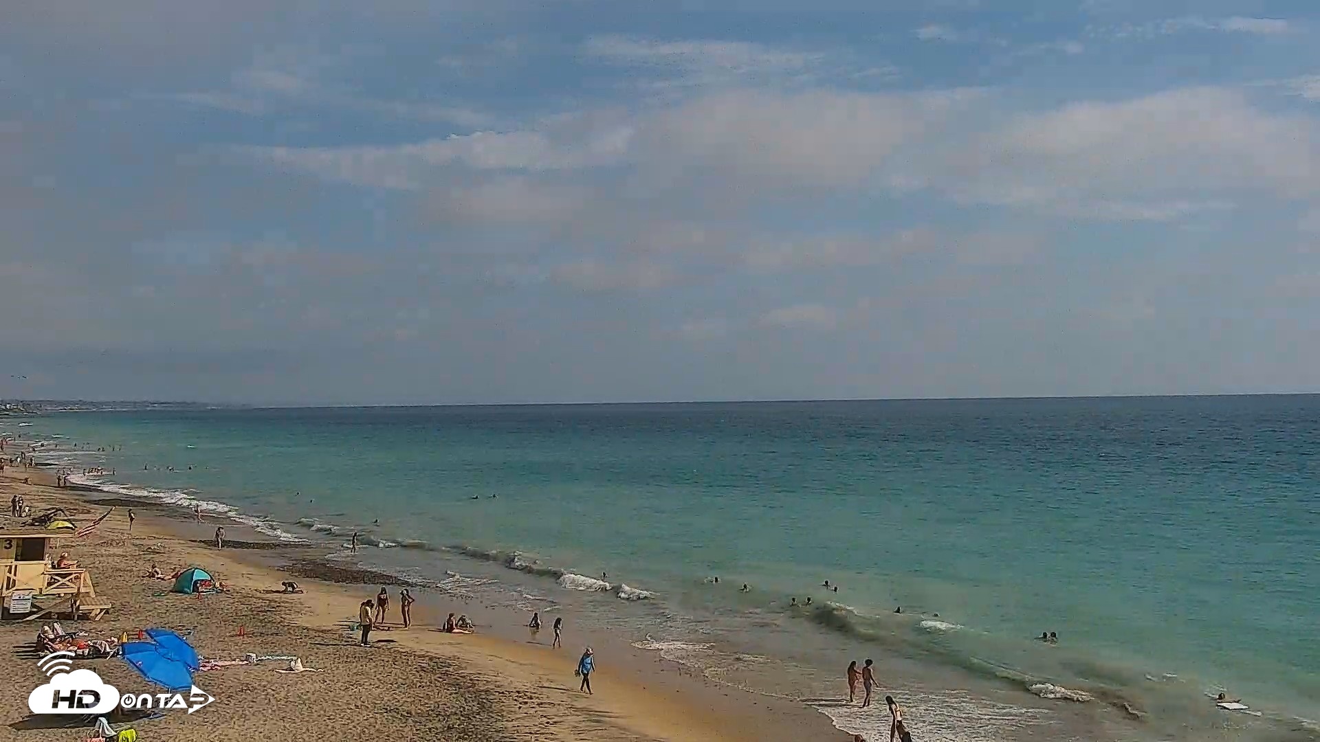 Snapshot of Carlsbad Beach Surf Live Webcam taken Aug 6, 2026, 4:46pm PDT