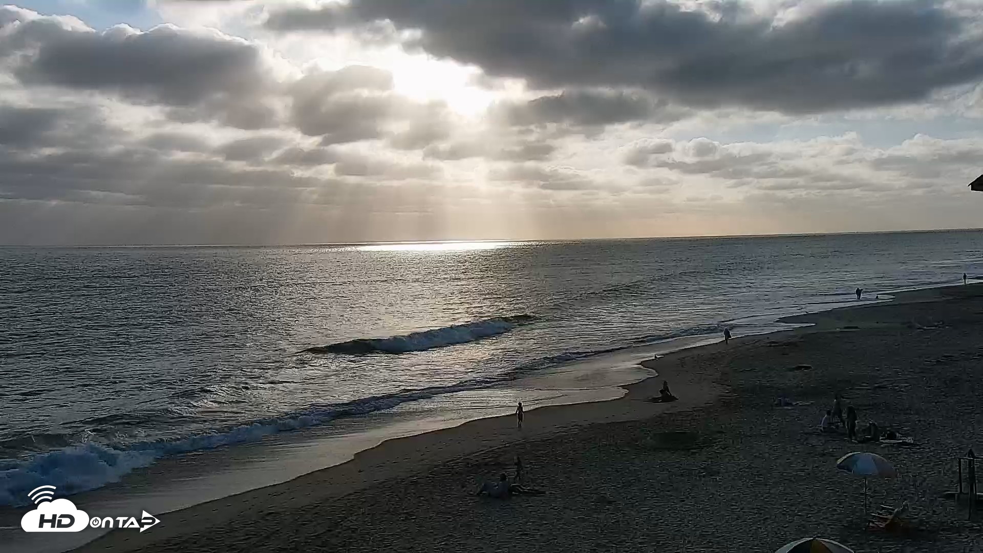 Snapshot of Carlsbad Beach Surf Live Webcam taken Jun 29, 2026, 6:46pm PDT