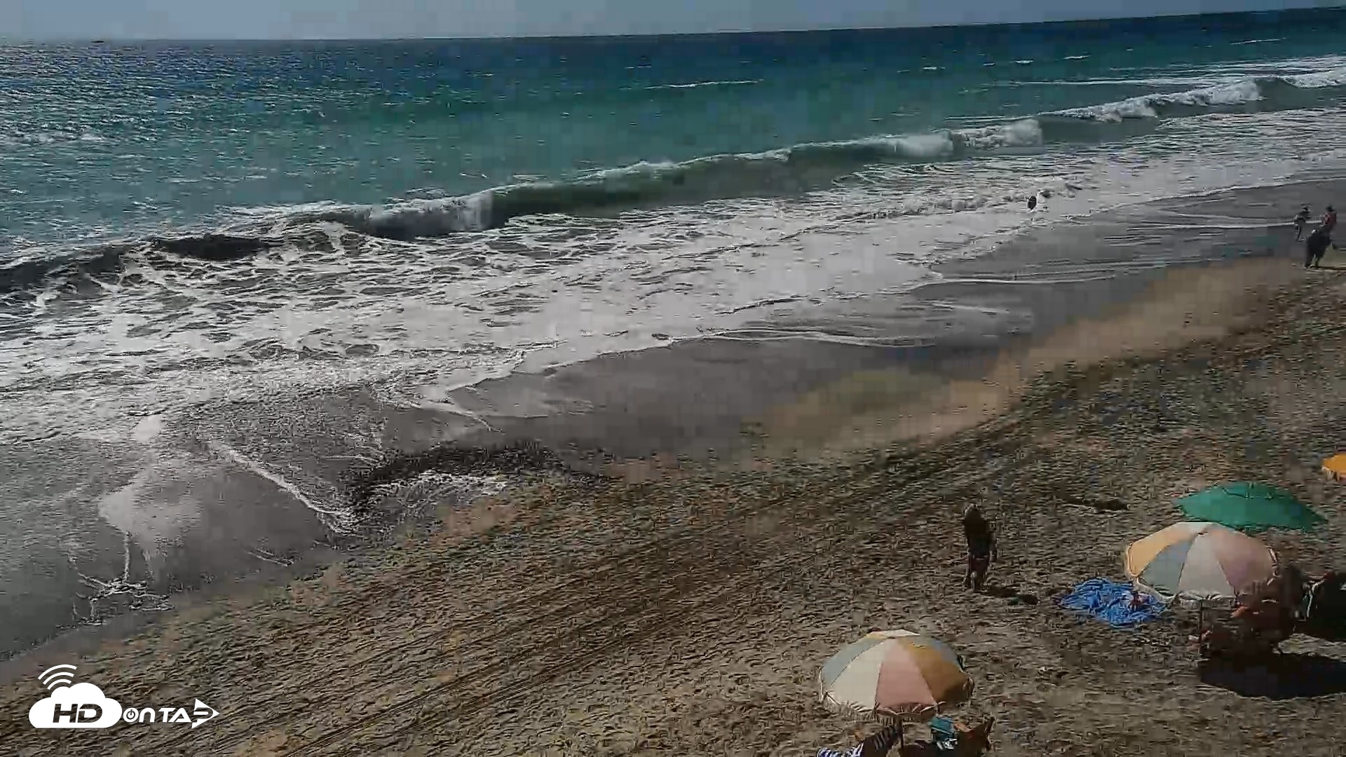 Snapshot of Carlsbad Beach Surf Live Webcam taken Sep 22, 2026, 2:35pm PDT